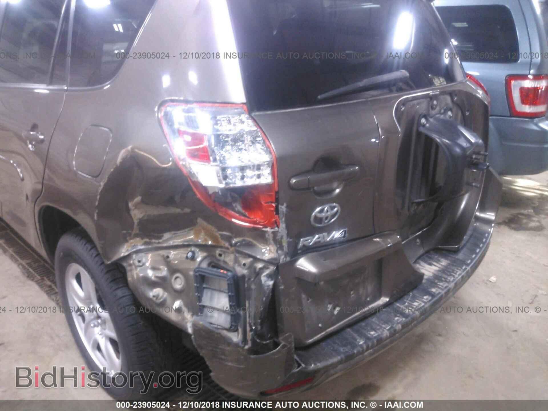 2011 TOYOTA RAV4 - VIN: 2T3BF4DV2BW158424 - Фото 6