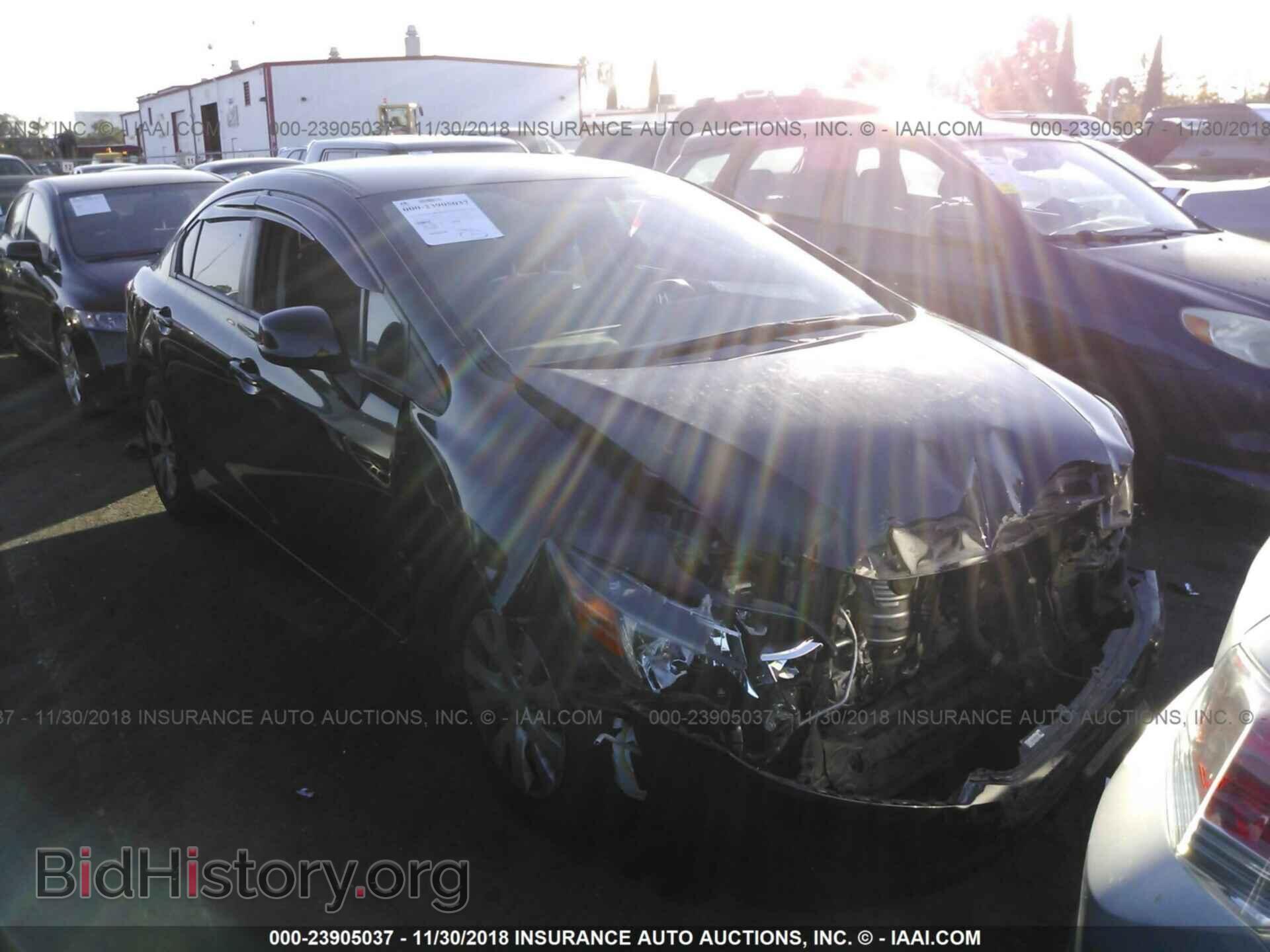 Фотография 19XFB2F54CE369572 - HONDA CIVIC 2012