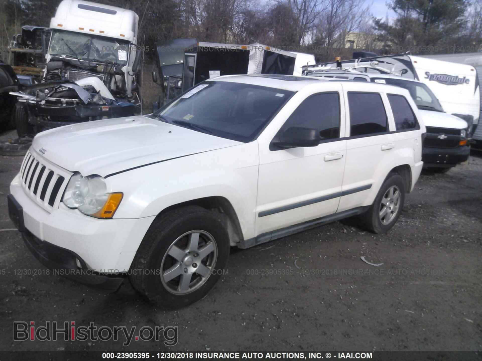 2010 CHEVROLET TRAVERSE - VIN: 1GNLVEED2AJ215549 - Фото 2