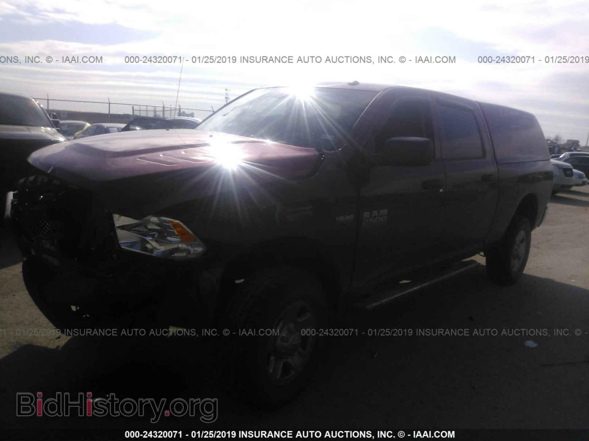 2014 RAM 2500 - VIN: 3C6TR5CT1EG267048 - Photo 2