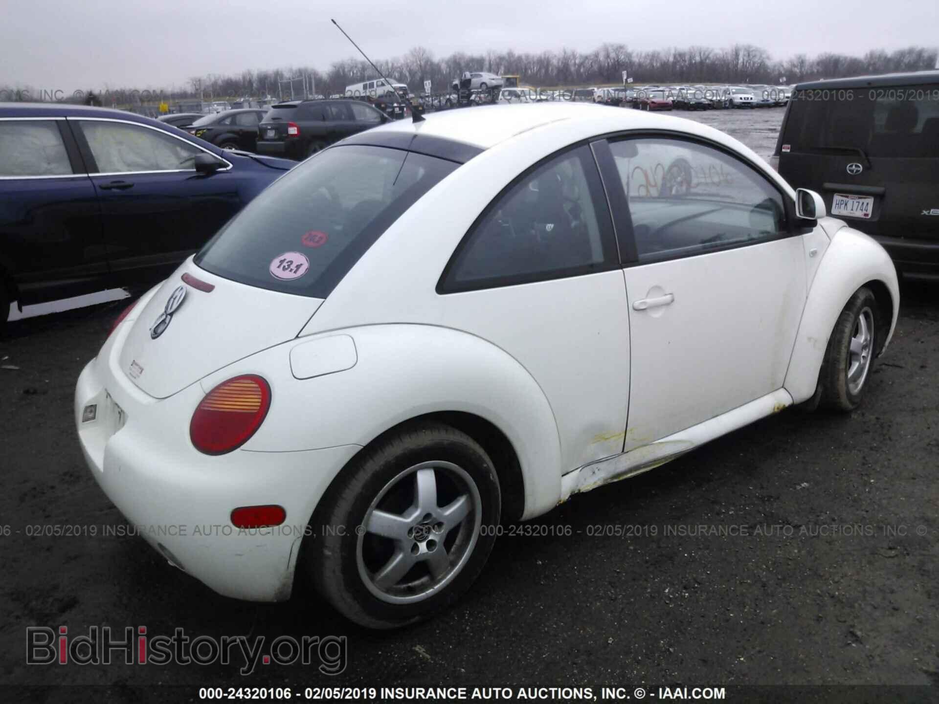 2000 VOLKSWAGEN NEW BEETLE - VIN: 3VWCD21C3YM447577 - Фото 4