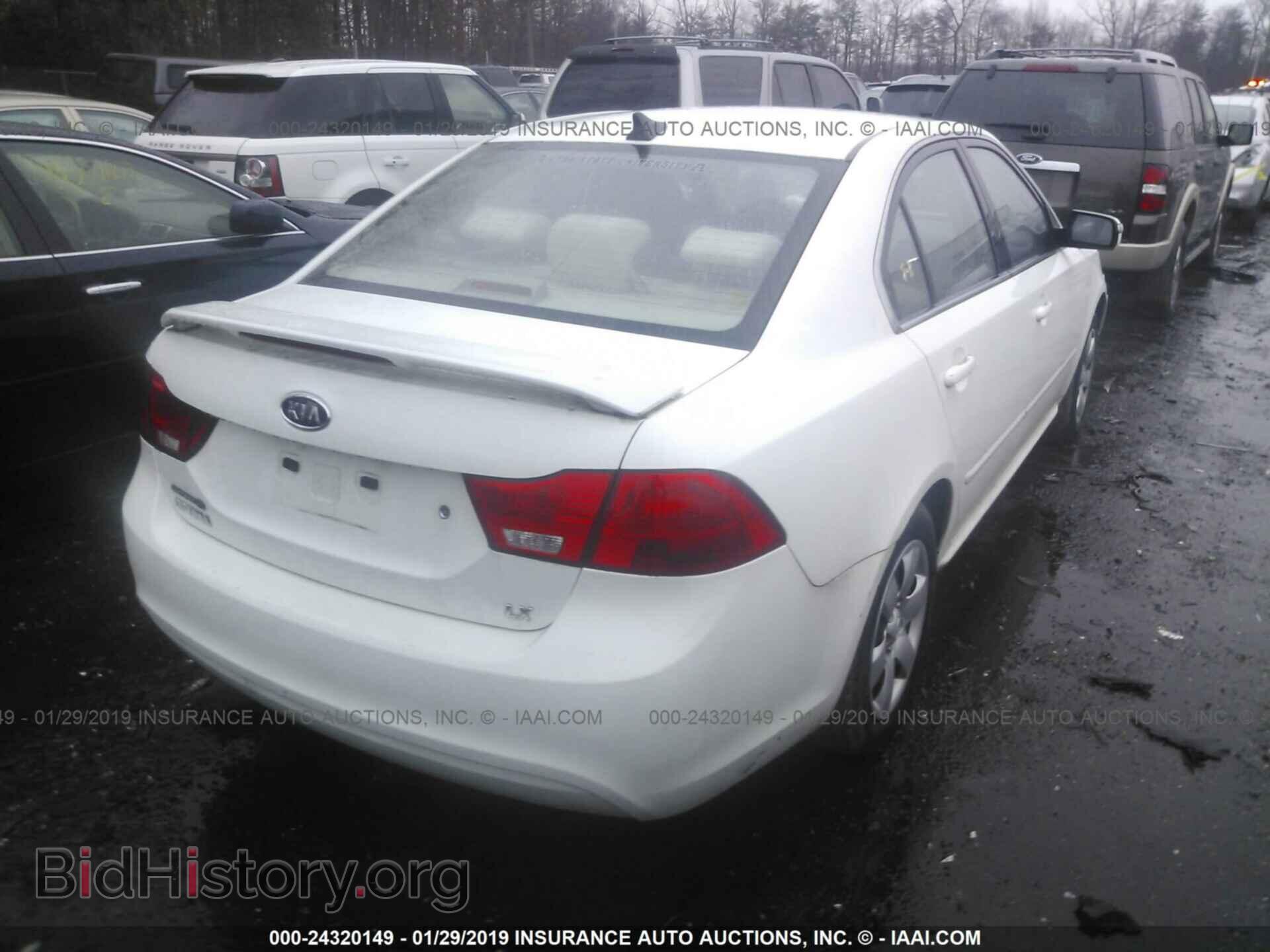2009 KIA OPTIMA - VIN: KNAGE228095293863 - Фото 4