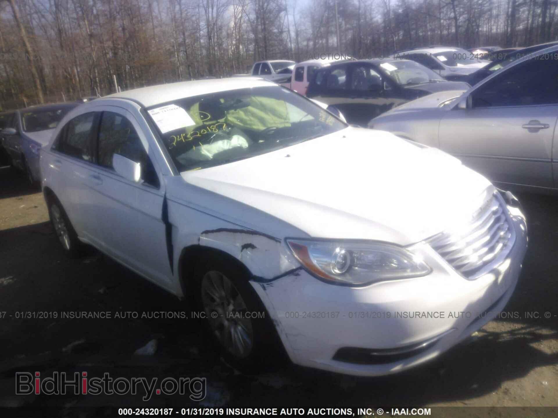 Фотография 1C3CCBABXDN734108 - CHRYSLER 200 2013