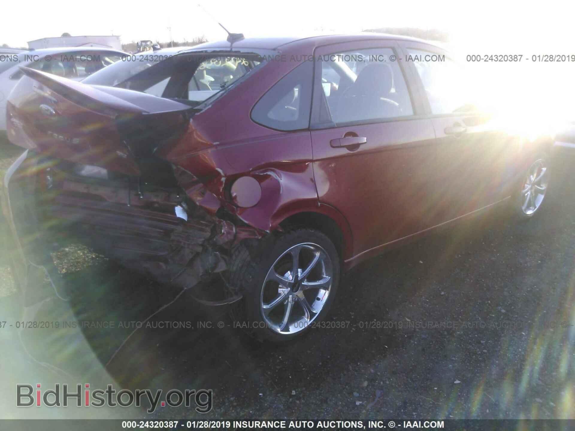 2011 FORD FOCUS - VIN: 1FAHP3GN7BW130686 - Photo 4