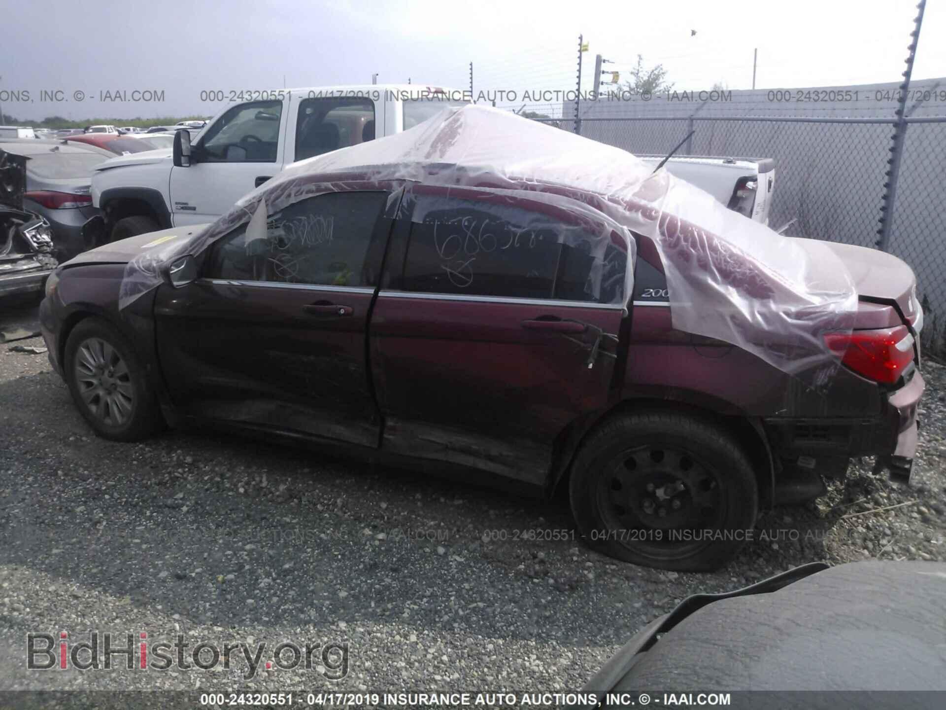 2013 CHRYSLER 200 - VIN: 1C3CCBAB1DN686398 - Фото 3