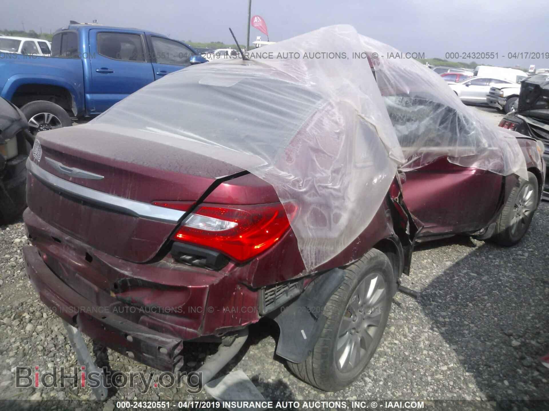2013 CHRYSLER 200 - VIN: 1C3CCBAB1DN686398 - Фото 4