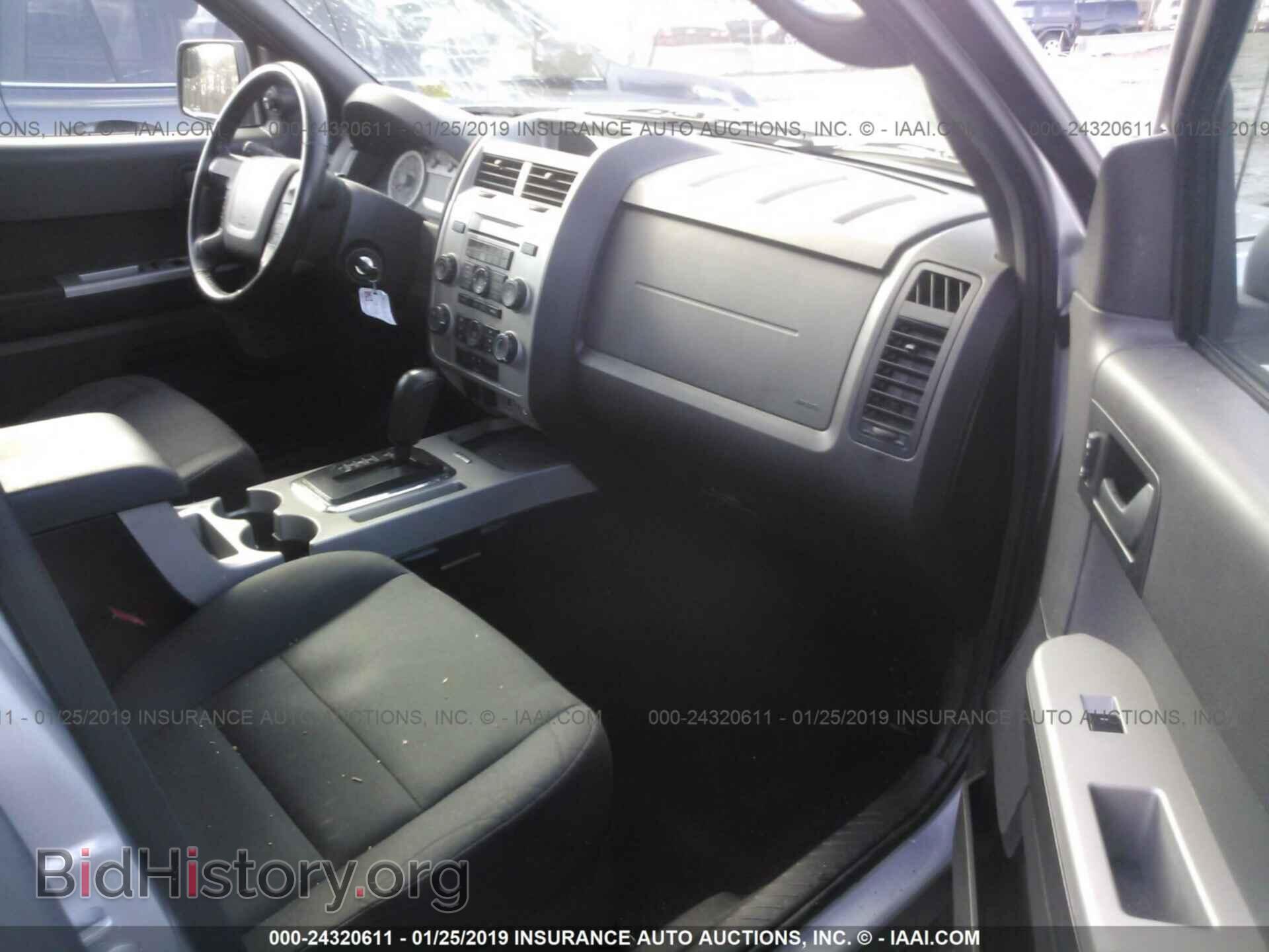 2011 FORD ESCAPE - VIN: 1FMCU9DG9BKC35772 - Фото 5