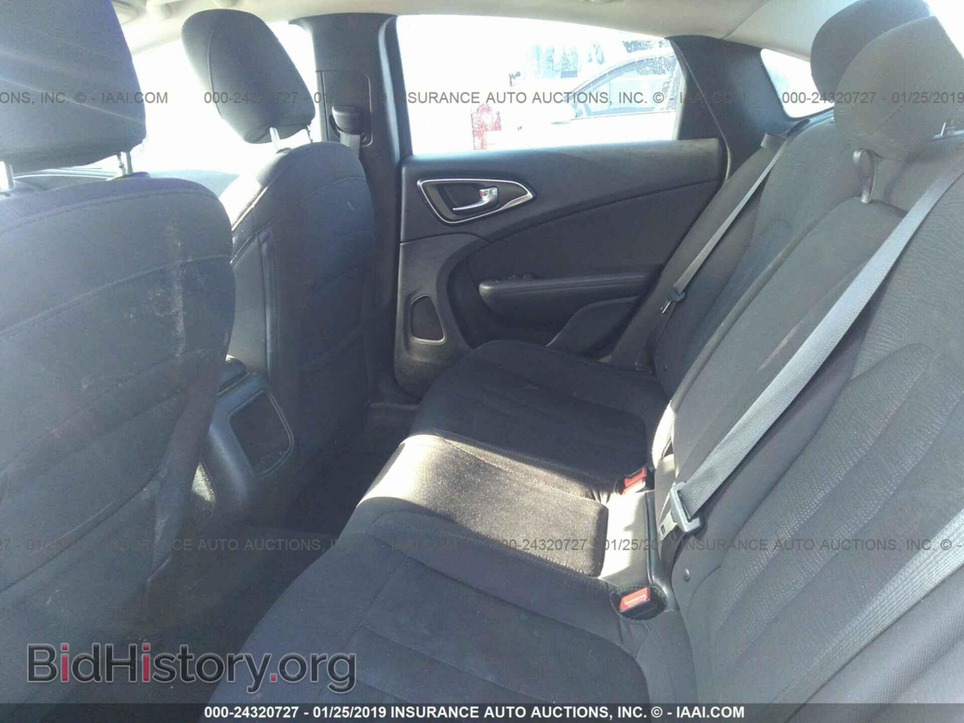 2016 CHRYSLER 200 - VIN: 1C3CCCAB8GN120118 - Фото 8