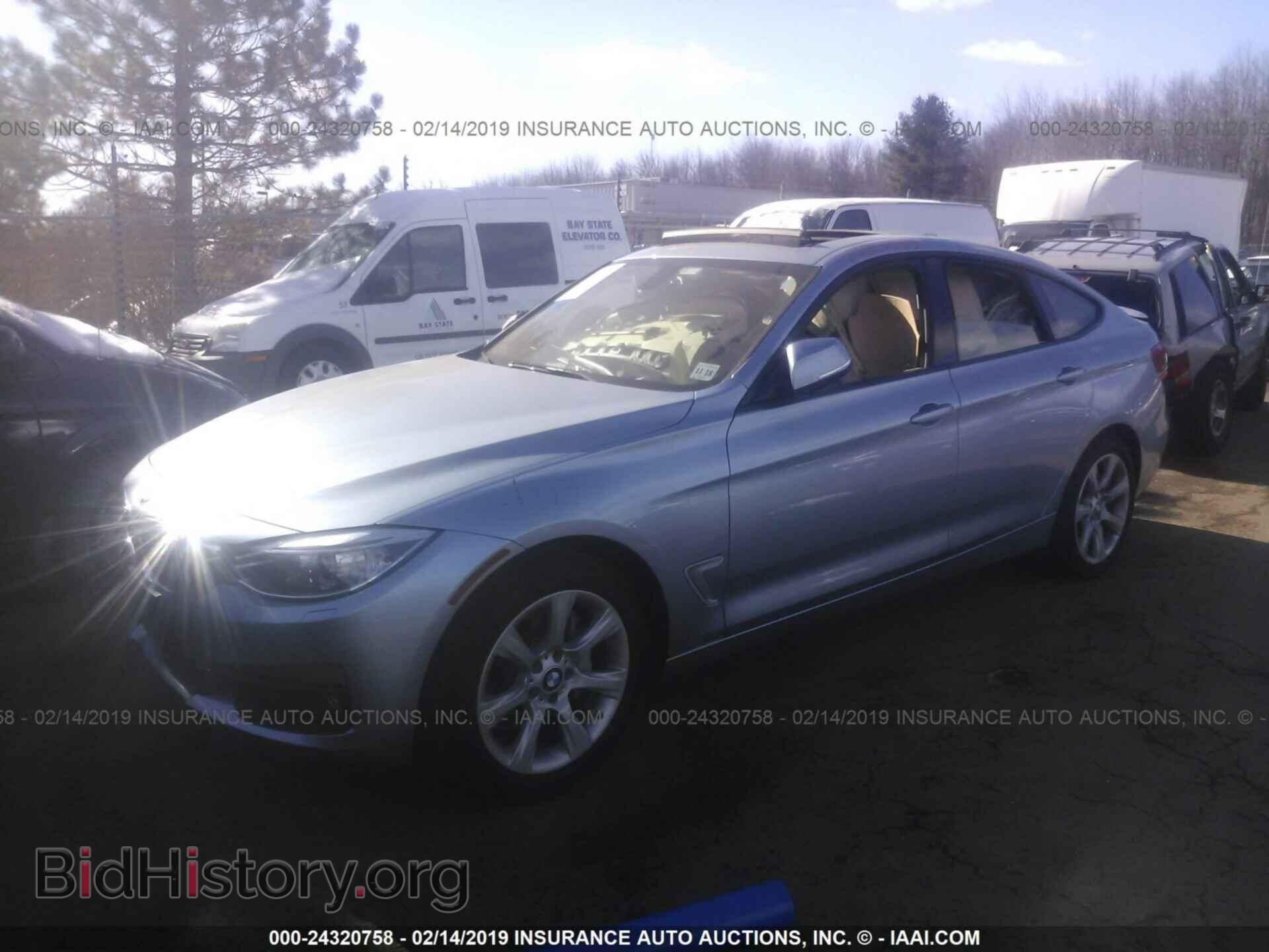 2014 BMW 335 - VIN: WBA3X9C5XED153132 - Фото 2