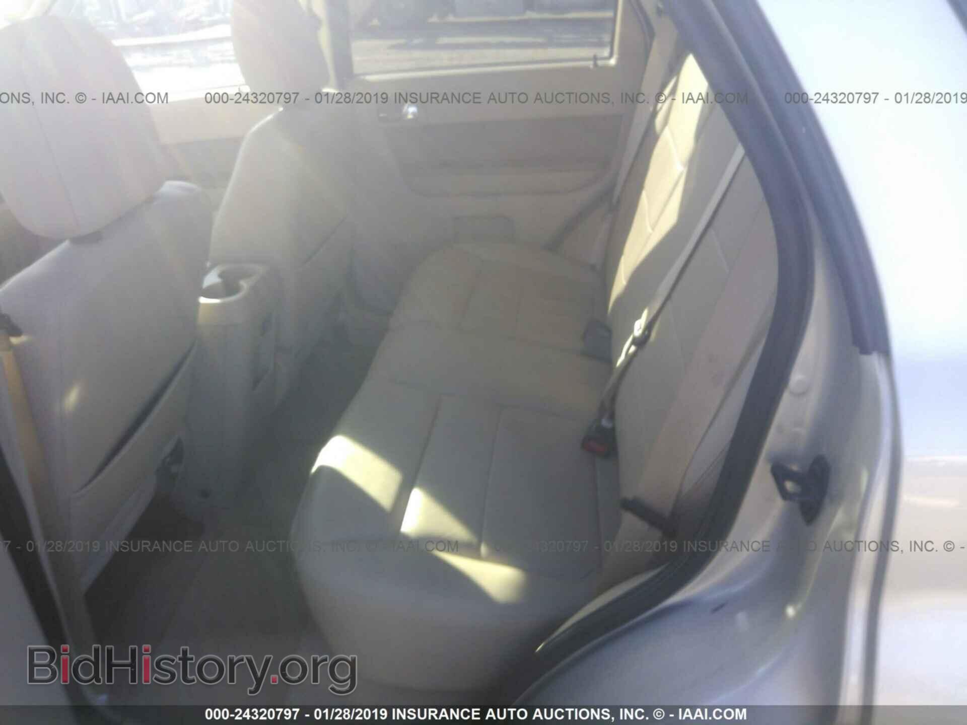 2012 FORD ESCAPE - VIN: 1FMCU9EG1CKB84218 - Фото 8