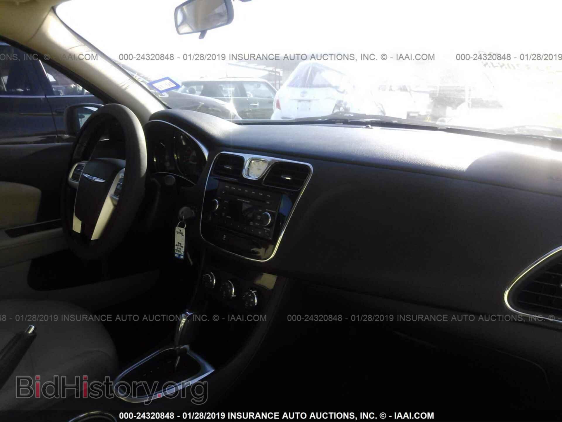 2012 CHRYSLER 200 - VIN: 1C3CCBBB5CN288852 - Фото 5