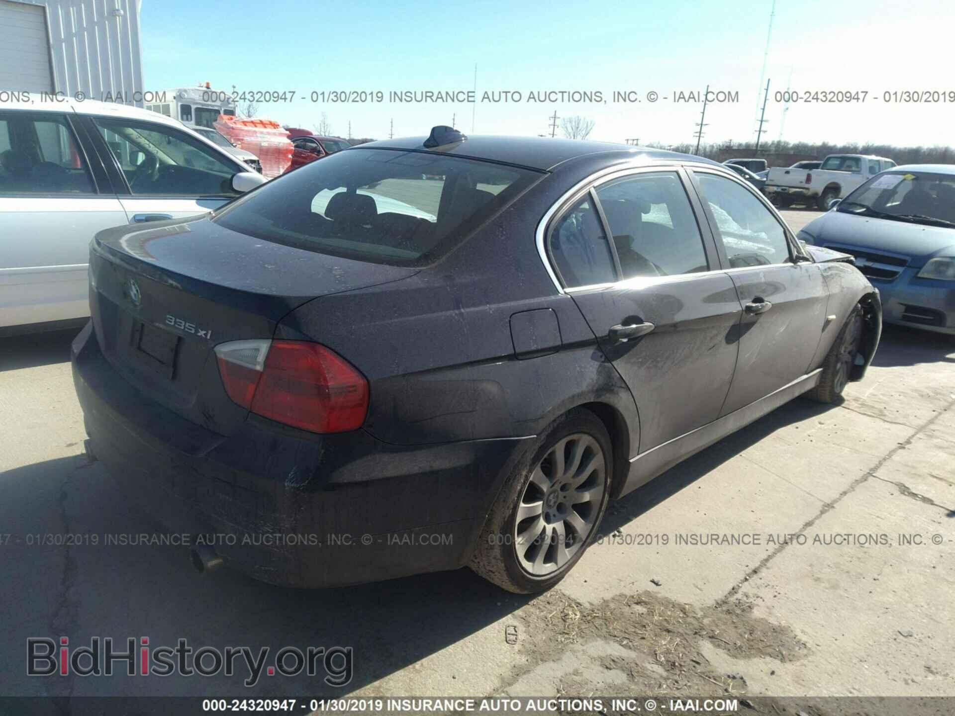2007 BMW 335 - VIN: WBAVD53537A007542 - Фото 4