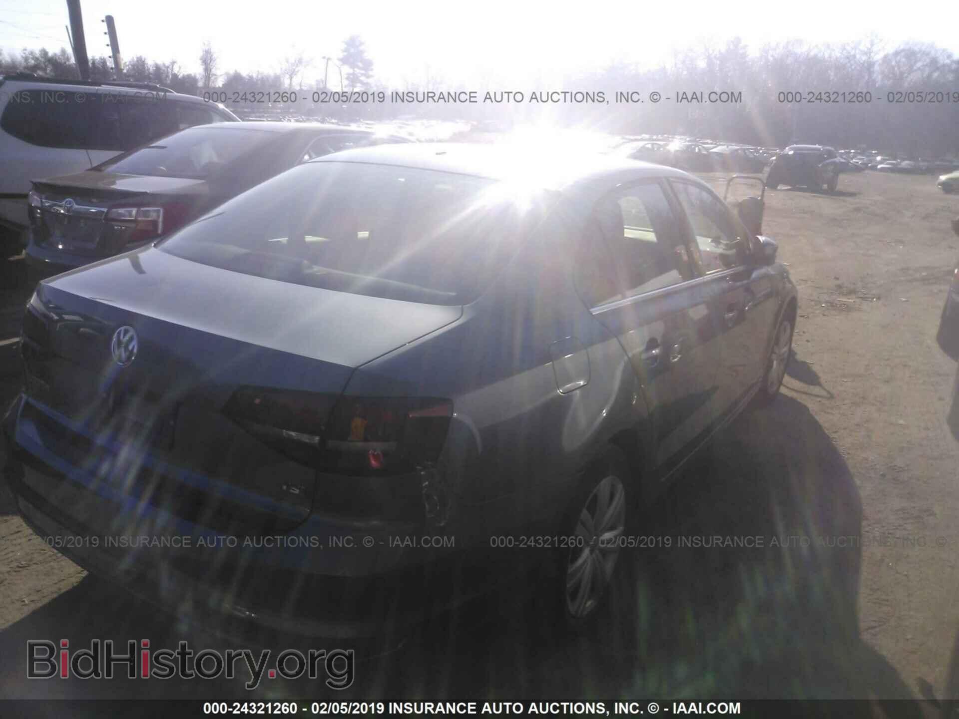 2017 VOLKSWAGEN JETTA - VIN: 3VW2B7AJ4HM372935 - Фото 4