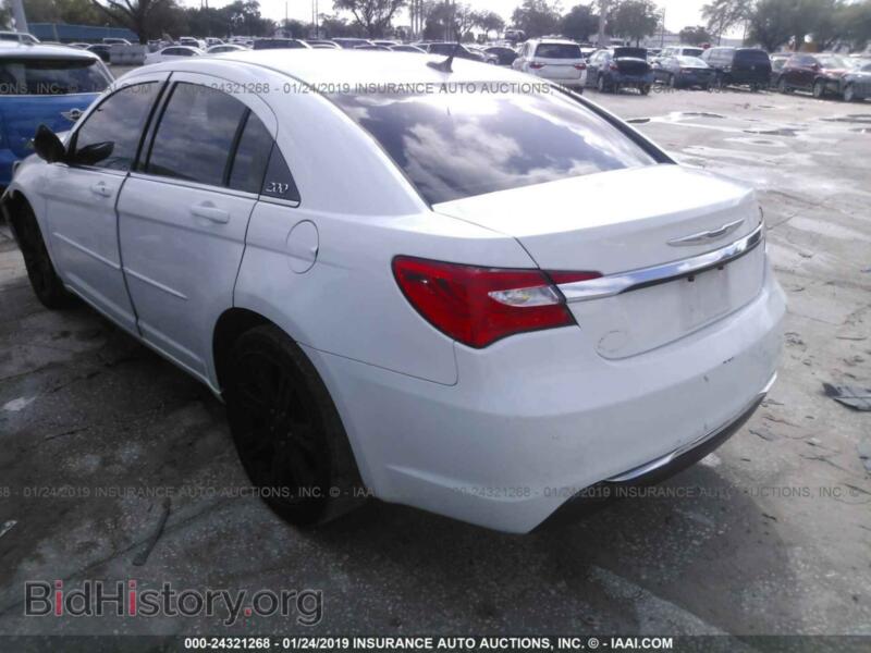 2012 Chrysler 200 (VIN 1C3CCBAB6CN317809) — фото 3 из 10