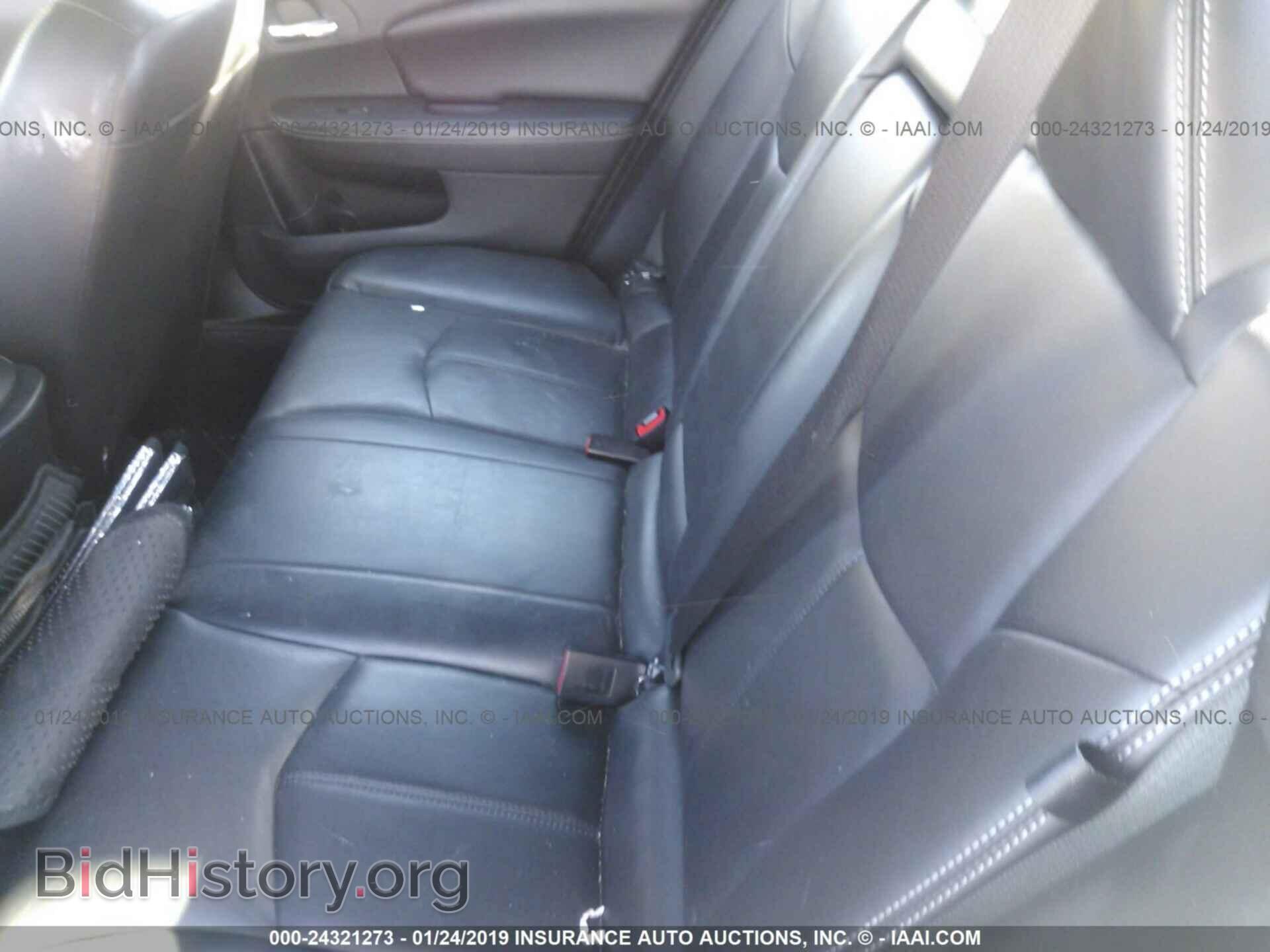 2011 CHRYSLER 200 - VIN: 1C3BC2FGXBN577824 - Фото 8