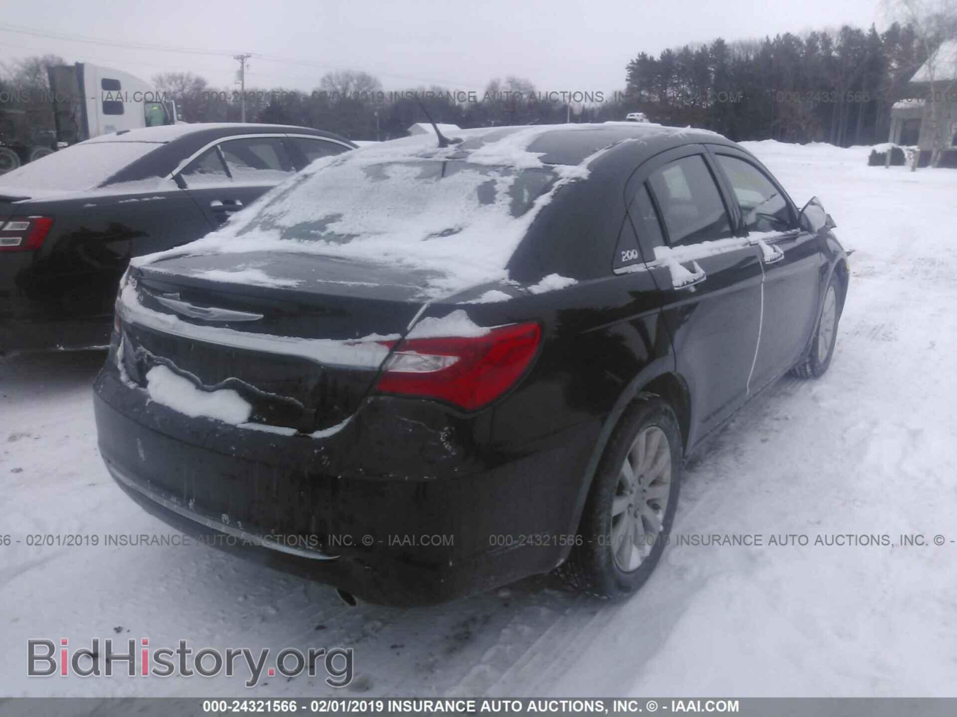 2013 CHRYSLER 200 - VIN: 1C3CCBCG1DN751470 - Фото 4