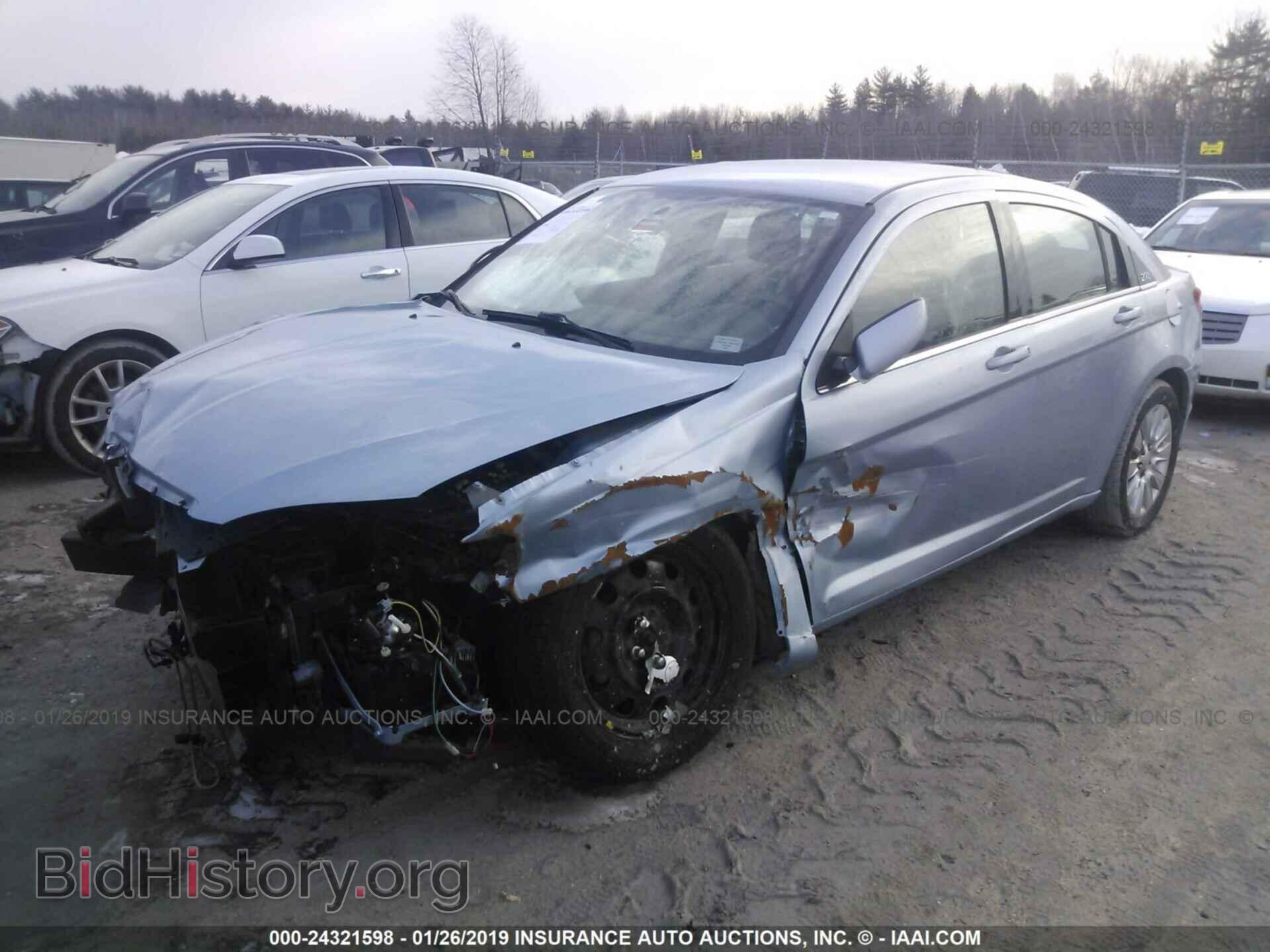 2012 CHRYSLER 200 - VIN: 1C3CCBAB7CN222580 - Photo 2