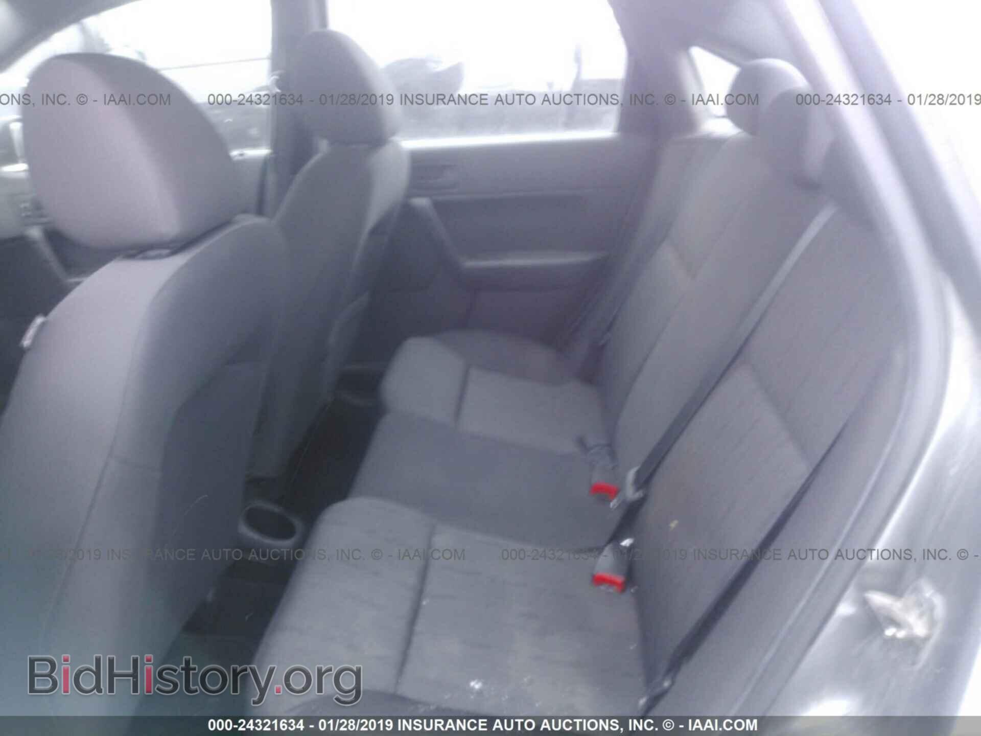 2011 FORD FOCUS - VIN: 1FAHP3FN1BW164611 - Фото 8