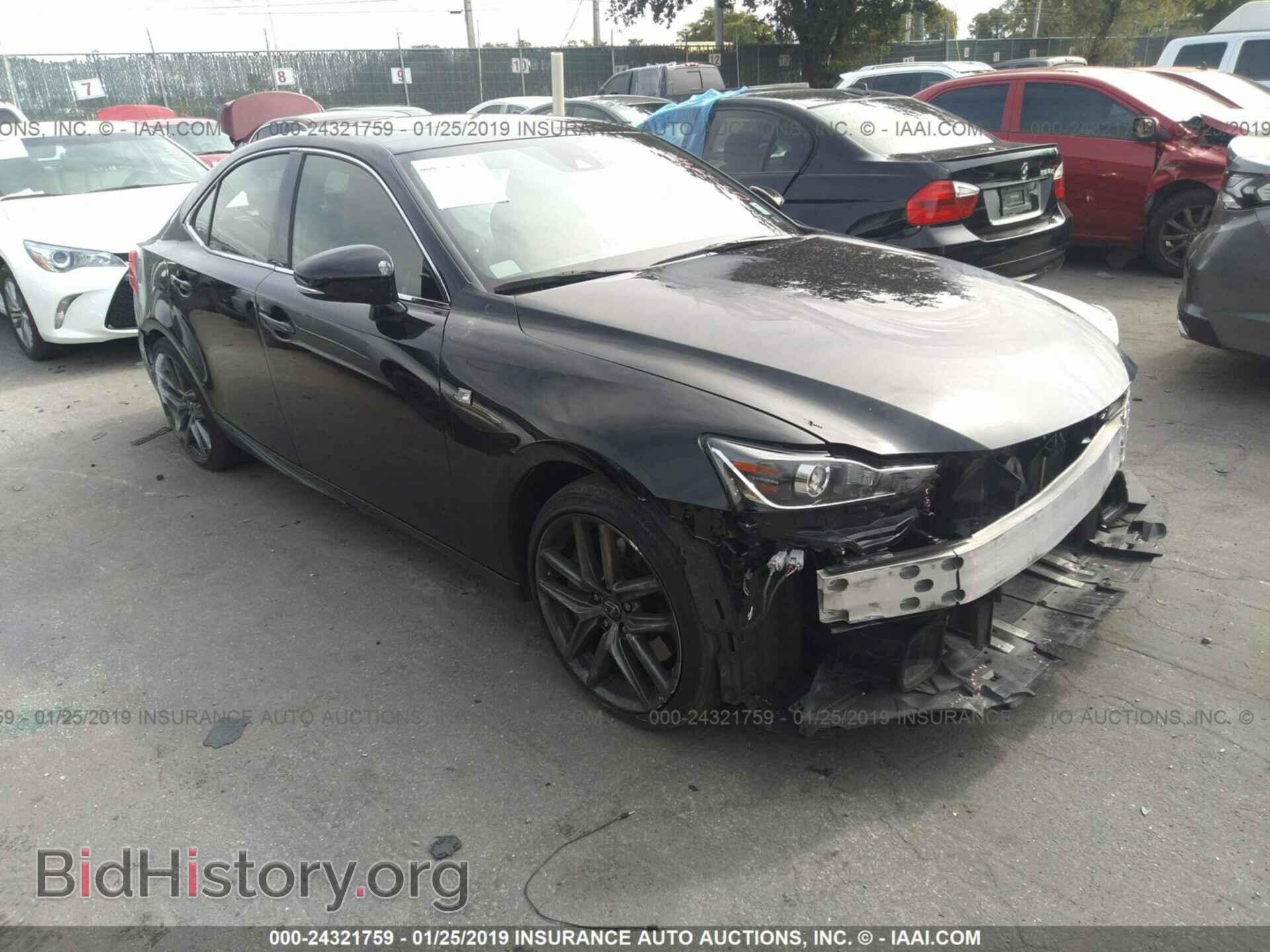 Фотография JTHBA1D23H5057975 - LEXUS IS 2017