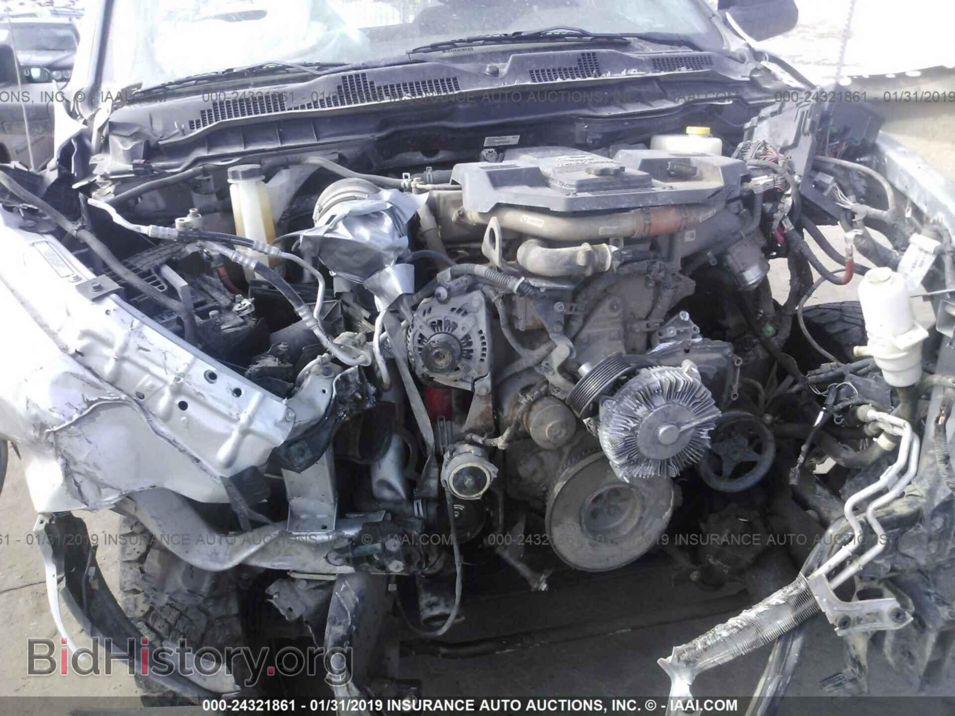 2016 RAM 3500 - VIN: 3C7WR9AL8GG151366 - Фото 10