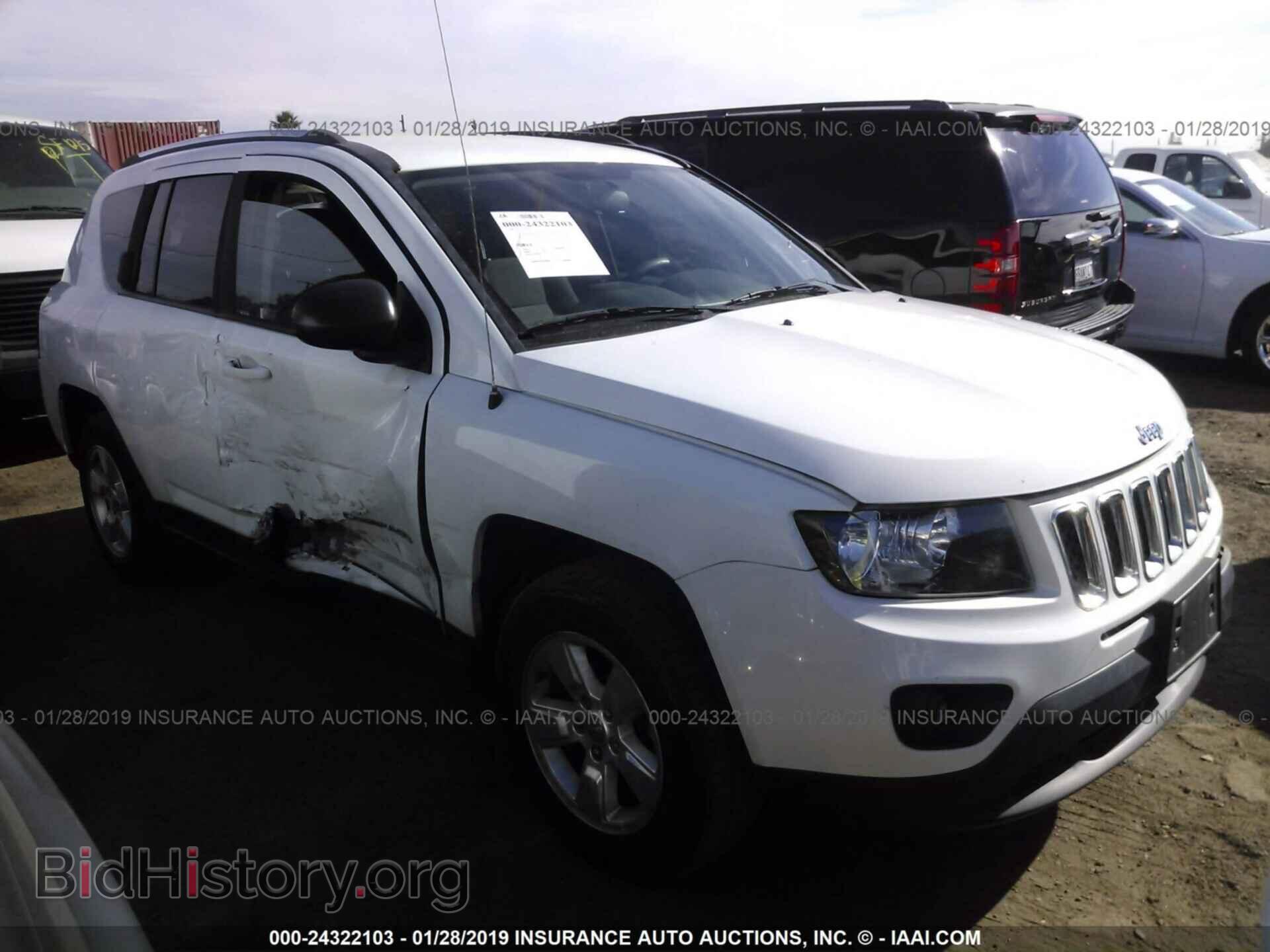 Фотография 1C4NJCBA9FD152502 - JEEP COMPASS 2015