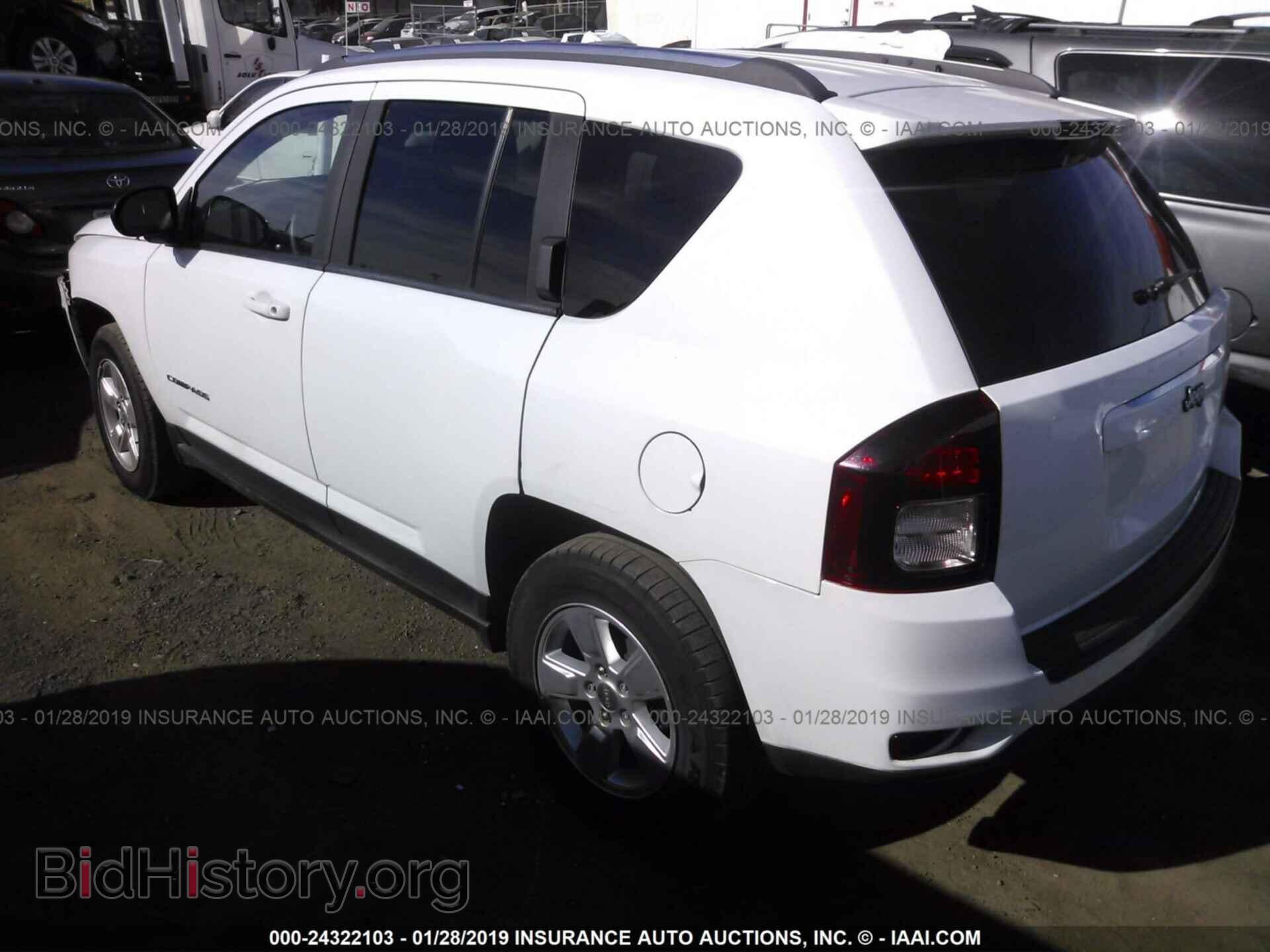 2015 JEEP COMPASS - VIN: 1C4NJCBA9FD152502 - Фото 3