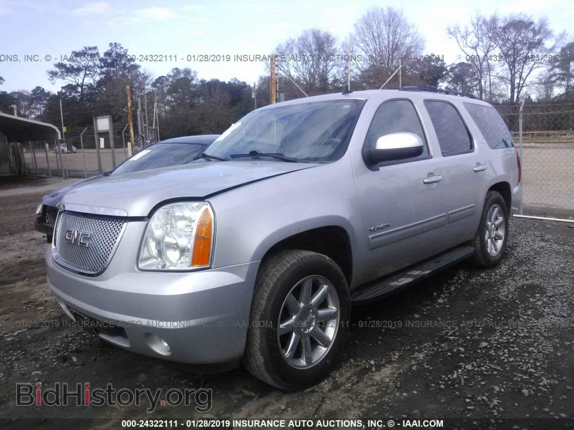 2013 GMC YUKON - VIN: 1GKS1CE07DR299363 - Фото 2