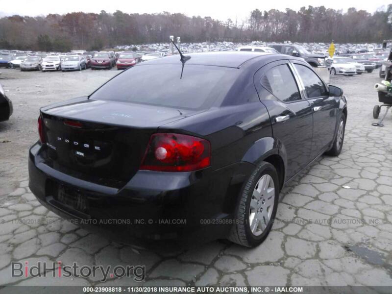 2012 Chrysler 200 (VIN 1C3CCBBBXCN262781) — фото 4 из 10