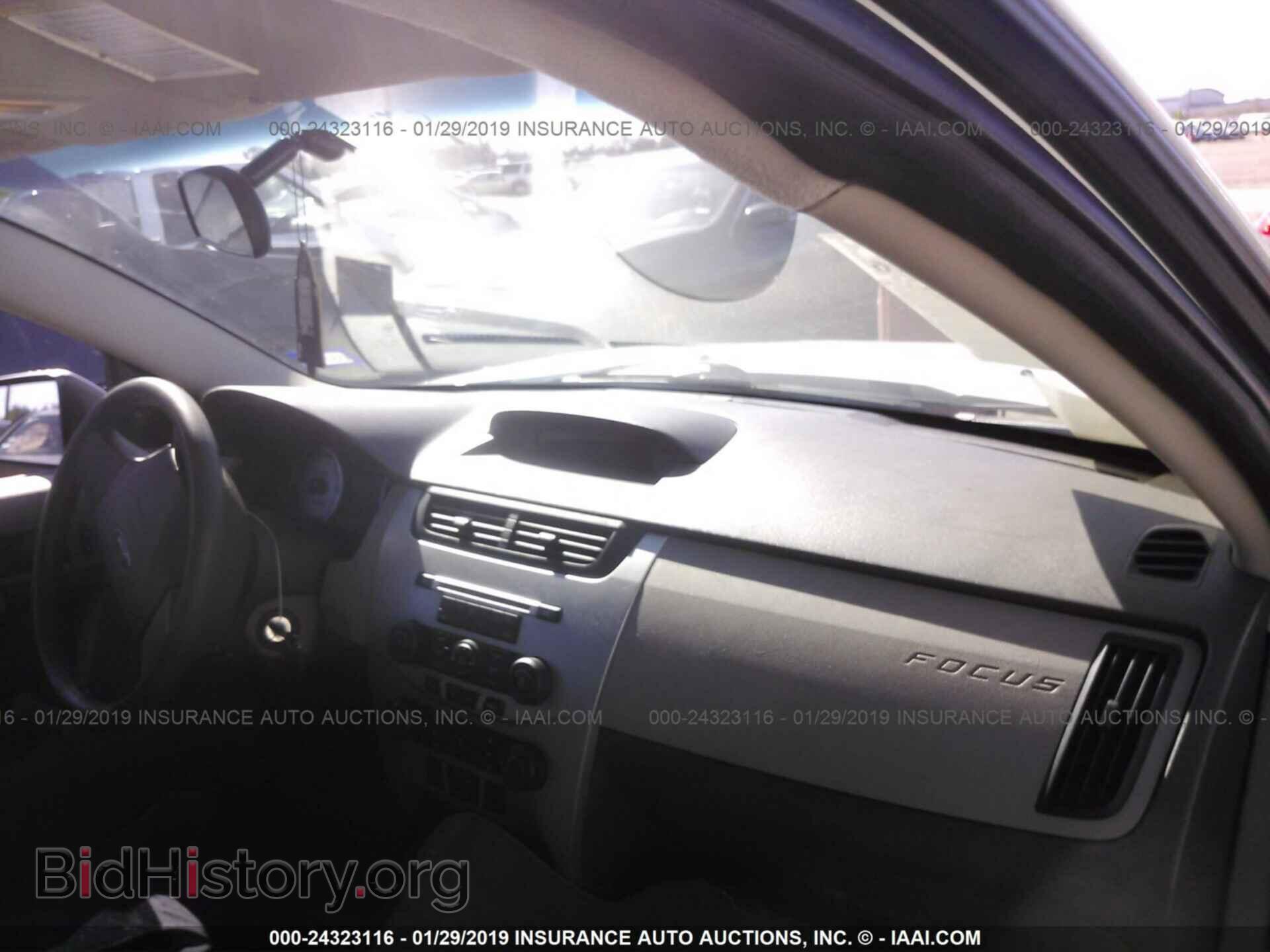 2011 FORD FOCUS - VIN: 1FAHP3EN7BW202036 - Photo 5