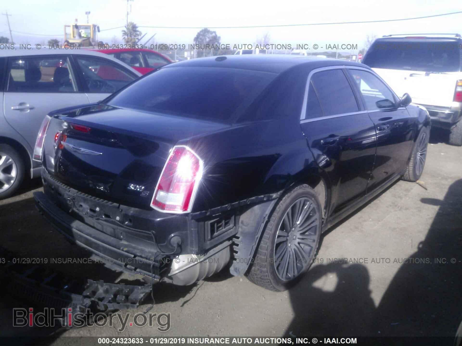 2013 CHRYSLER 300 - VIN: 2C3CCABG3DH556572 - Photo 4