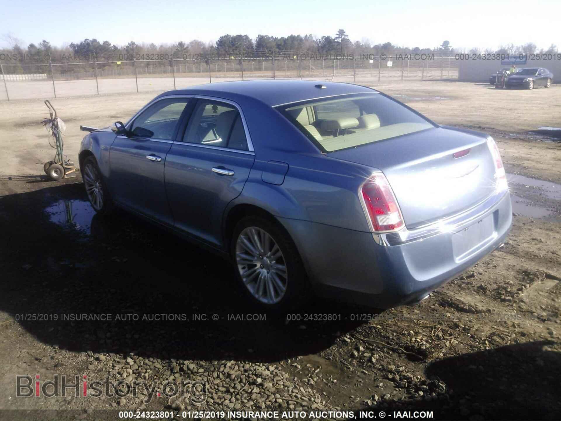 2011 CHRYSLER 300 - VIN: 2C3CA5CG4BH579528 - Фото 3