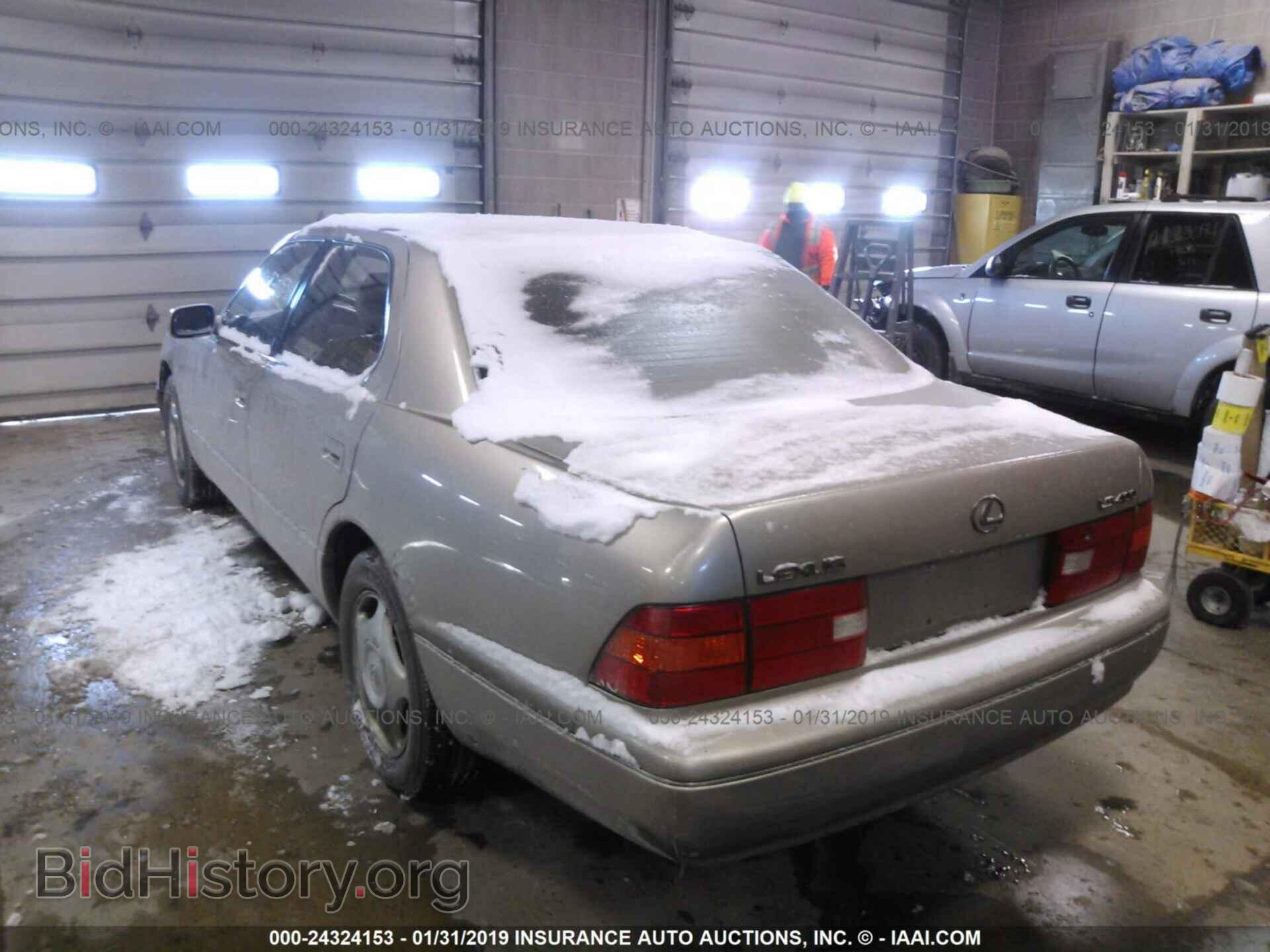 2000 LEXUS LS - VIN: JT8BH28F8Y0181767 - Photo 3