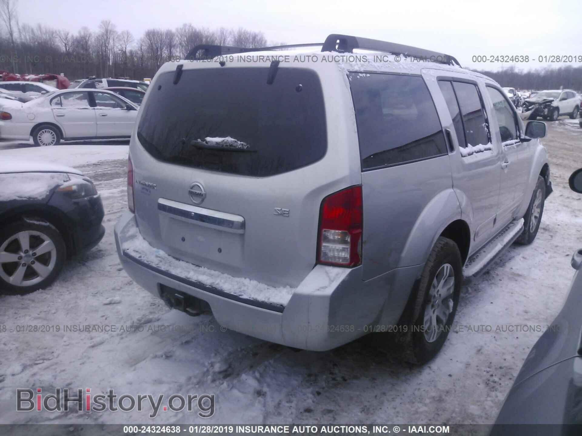 2010 NISSAN PATHFINDER - VIN: 5N1AR1NB7AC600052 - Фото 4
