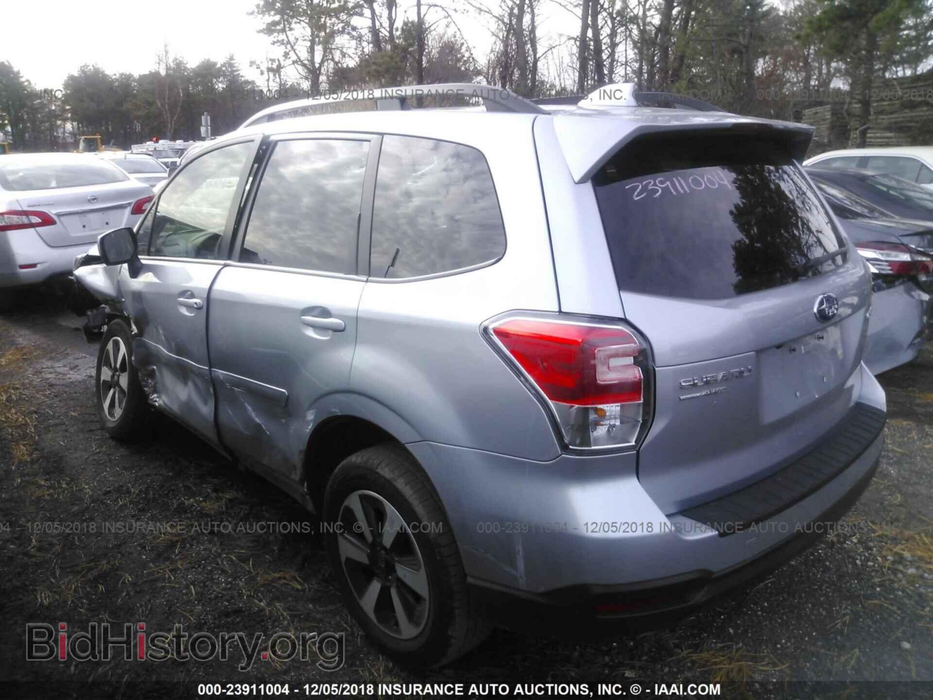 2018 SUBARU FORESTER - VIN: JF2SJAEC0JH432400 - Фото 3