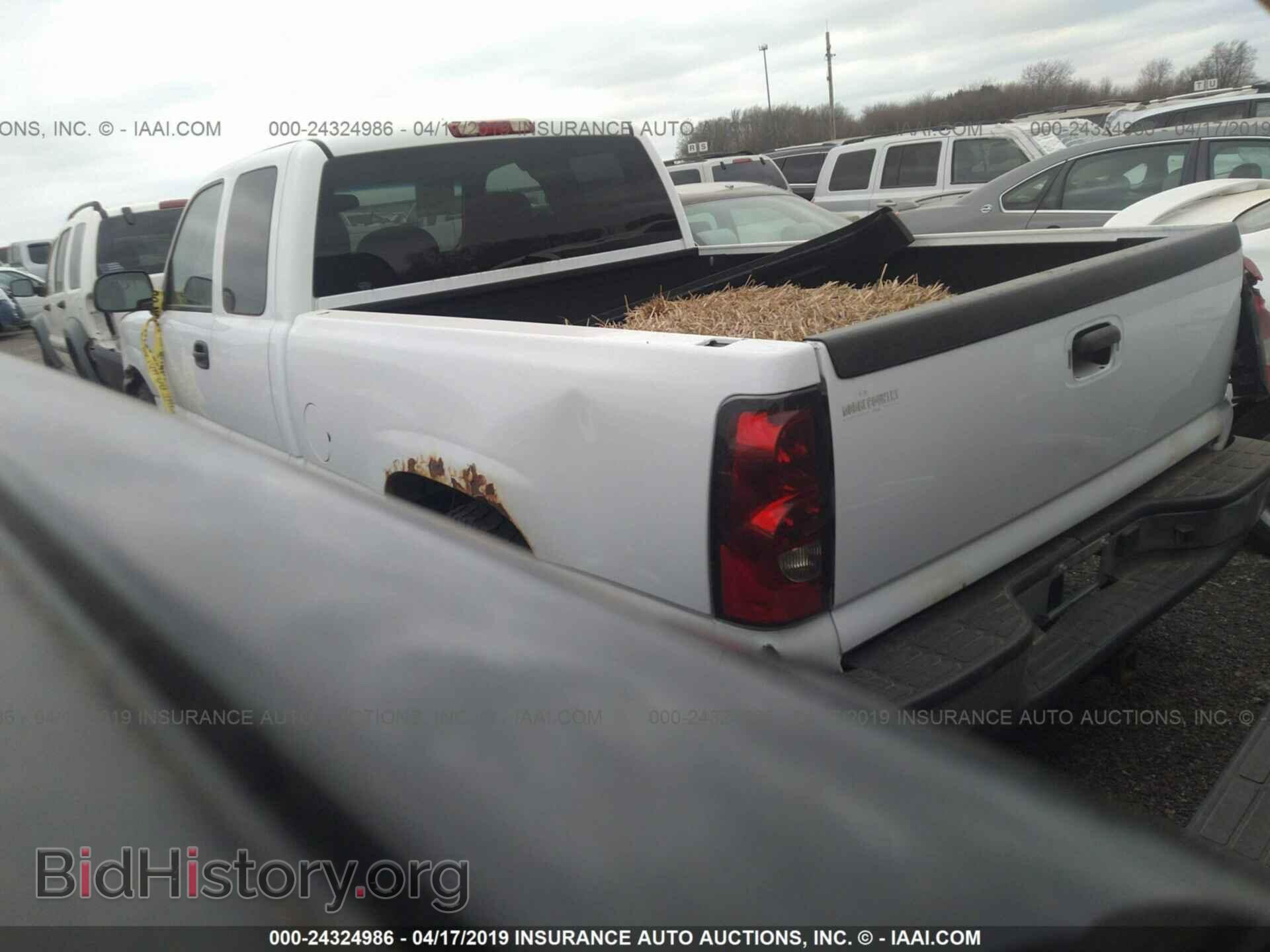 2007 CHEVROLET SILVERADO - VIN: 1GCEC19X77Z179856 - Фото 3