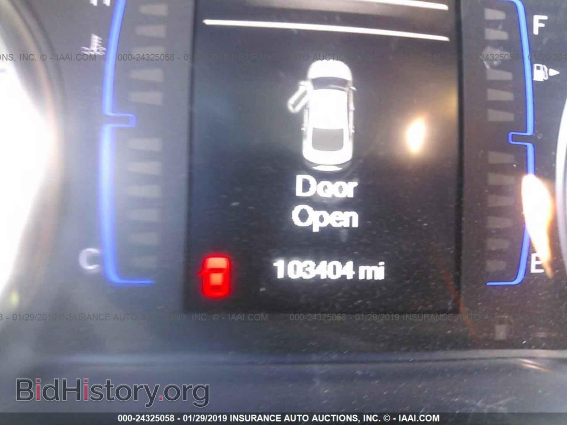 2015 CHRYSLER 200 - VIN: 1C3CCCAB3FN667232 - Photo 7