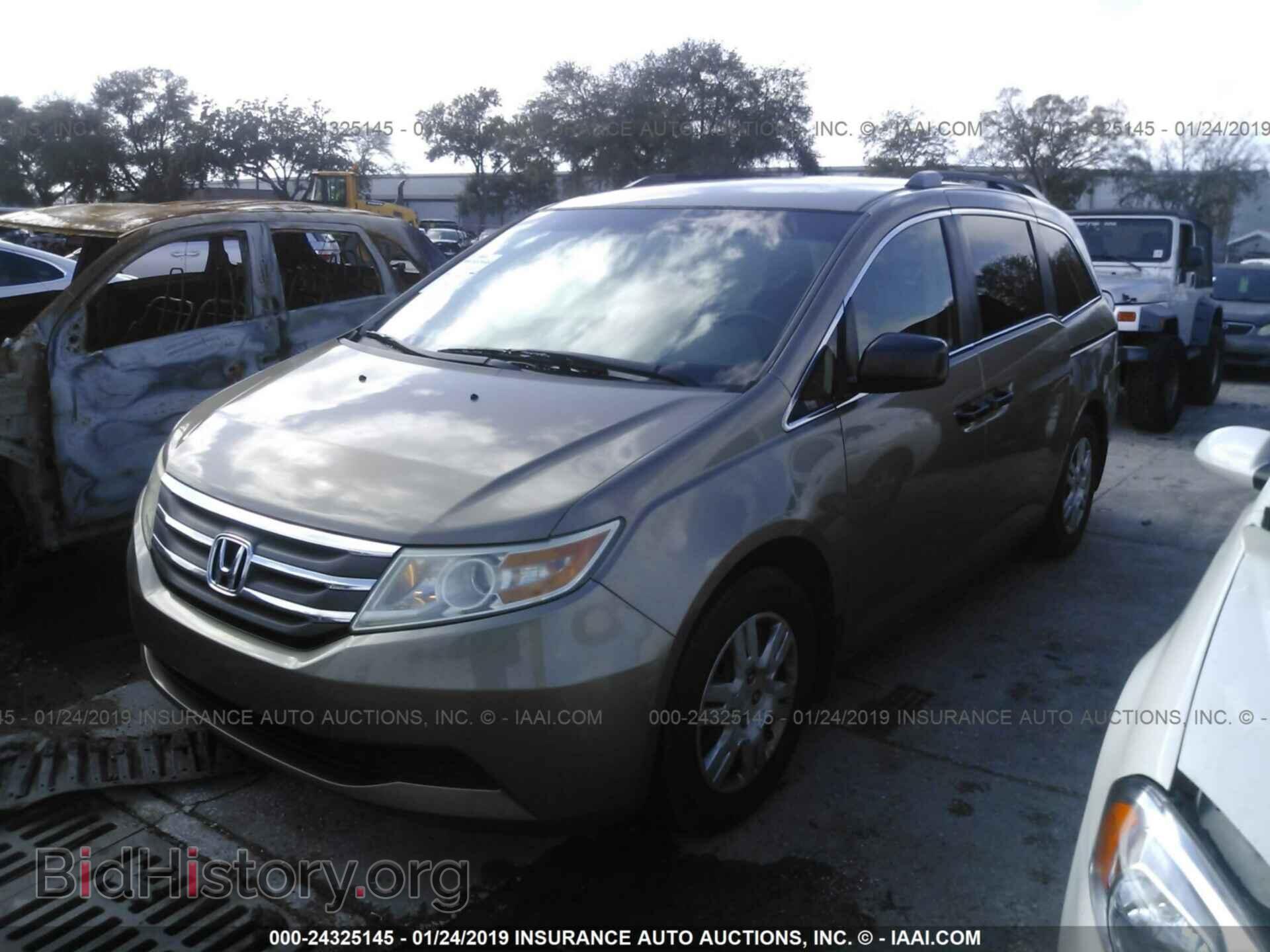 2011 HONDA ODYSSEY - VIN: 5FNRL5H24BB050129 - Фото 2