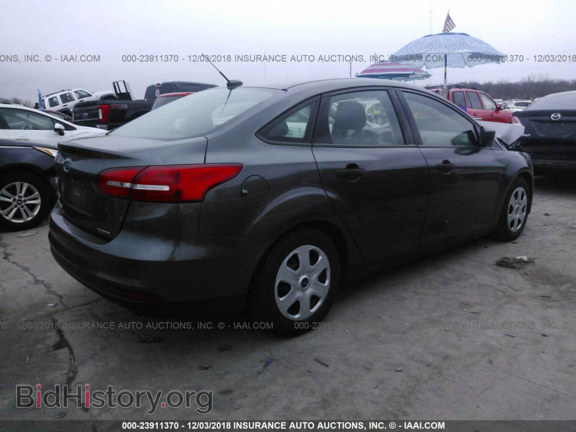 2015 FORD FOCUS - VIN: 1FADP3E20FL220146 - Photo 4