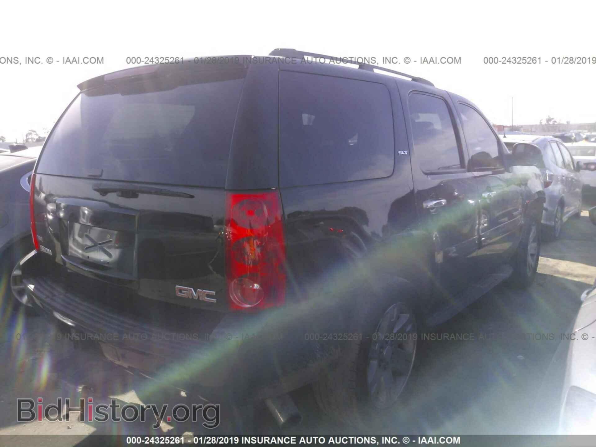 2008 GMC YUKON - VIN: 1GKFC13078R129738 - Фото 4