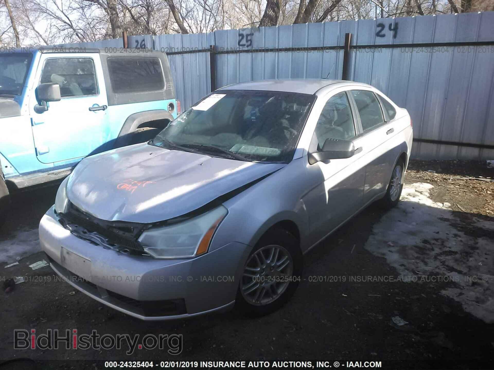 2011 FORD FOCUS - VIN: 1FAHP3FN2BW152645 - Фото 2