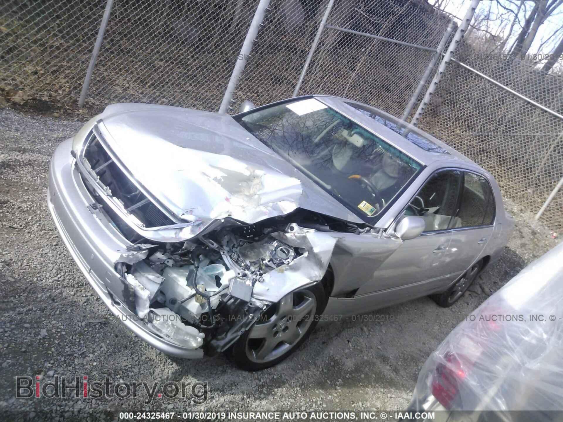 2004 LEXUS LS - VIN: JTHBN36FX40151407 - Photo 2