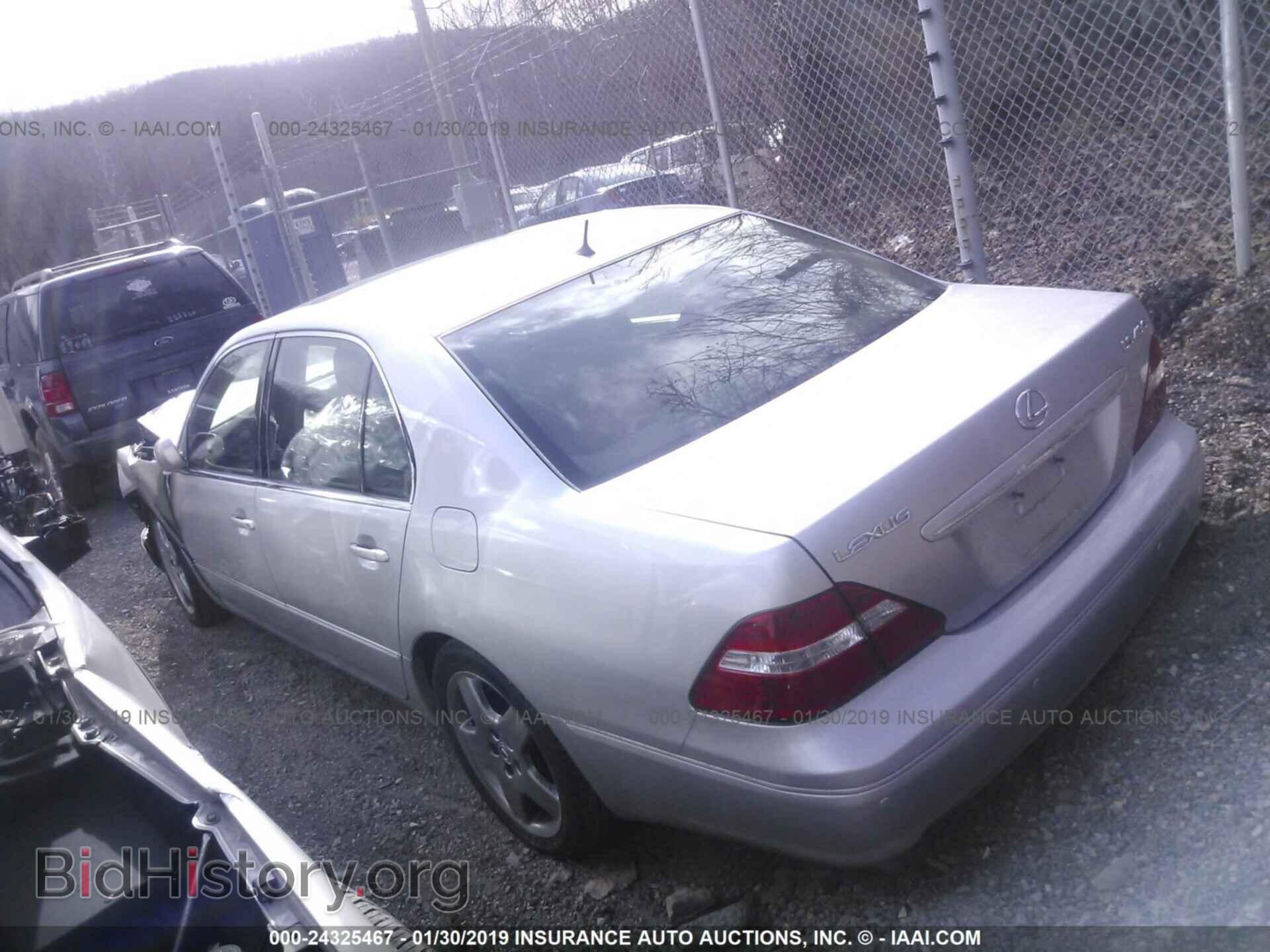 2004 LEXUS LS - VIN: JTHBN36FX40151407 - Photo 3