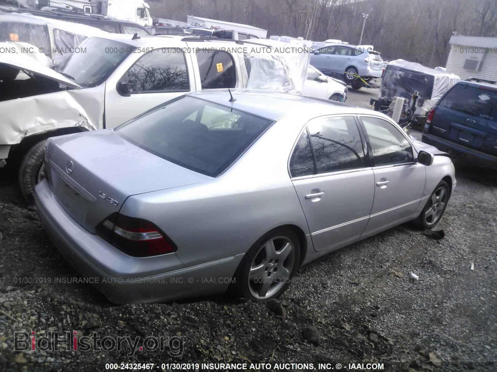 2004 LEXUS LS - VIN: JTHBN36FX40151407 - Photo 4
