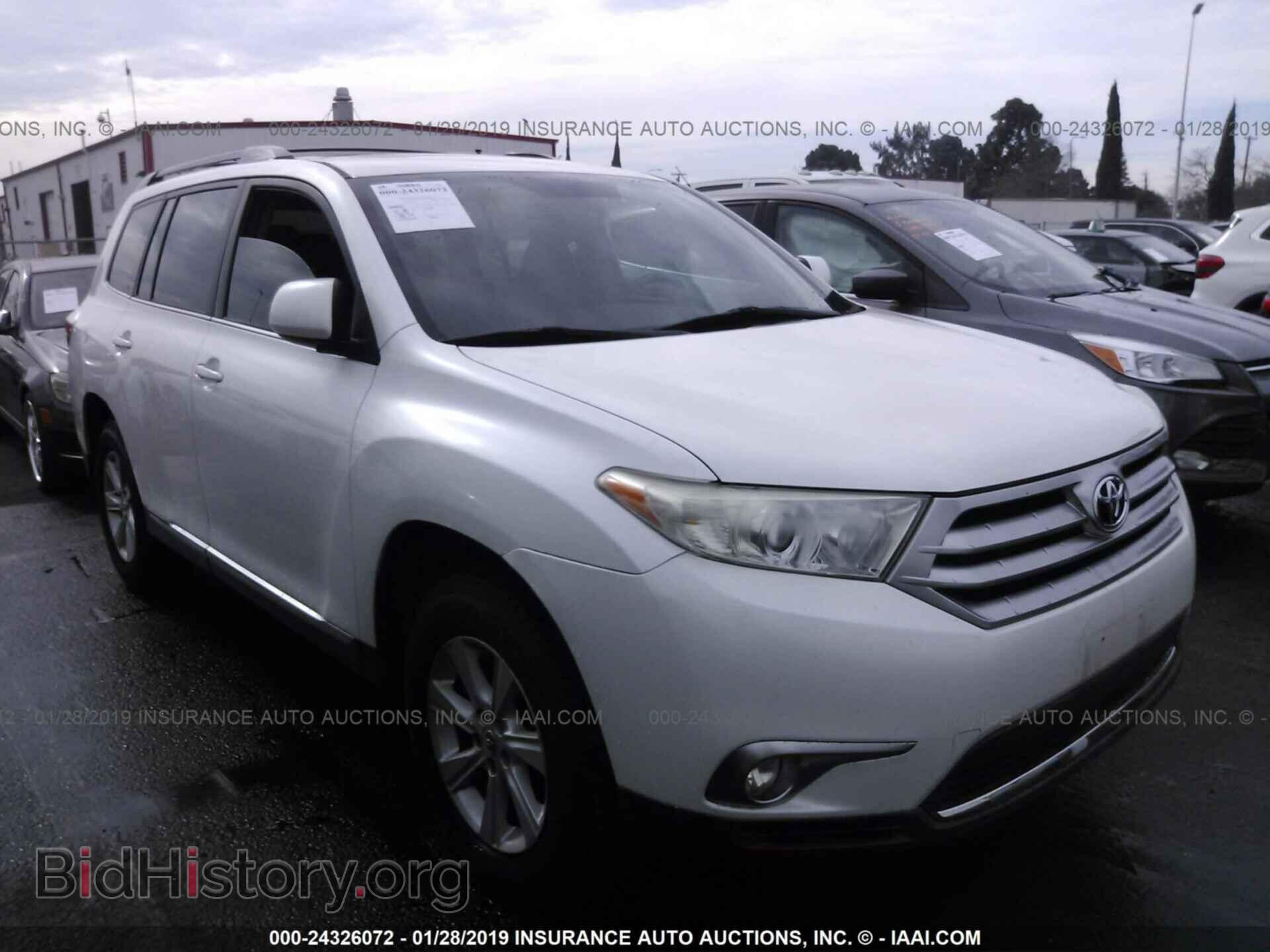 Photo 5TDZK3EH3BS036699 - TOYOTA HIGHLANDER 2011