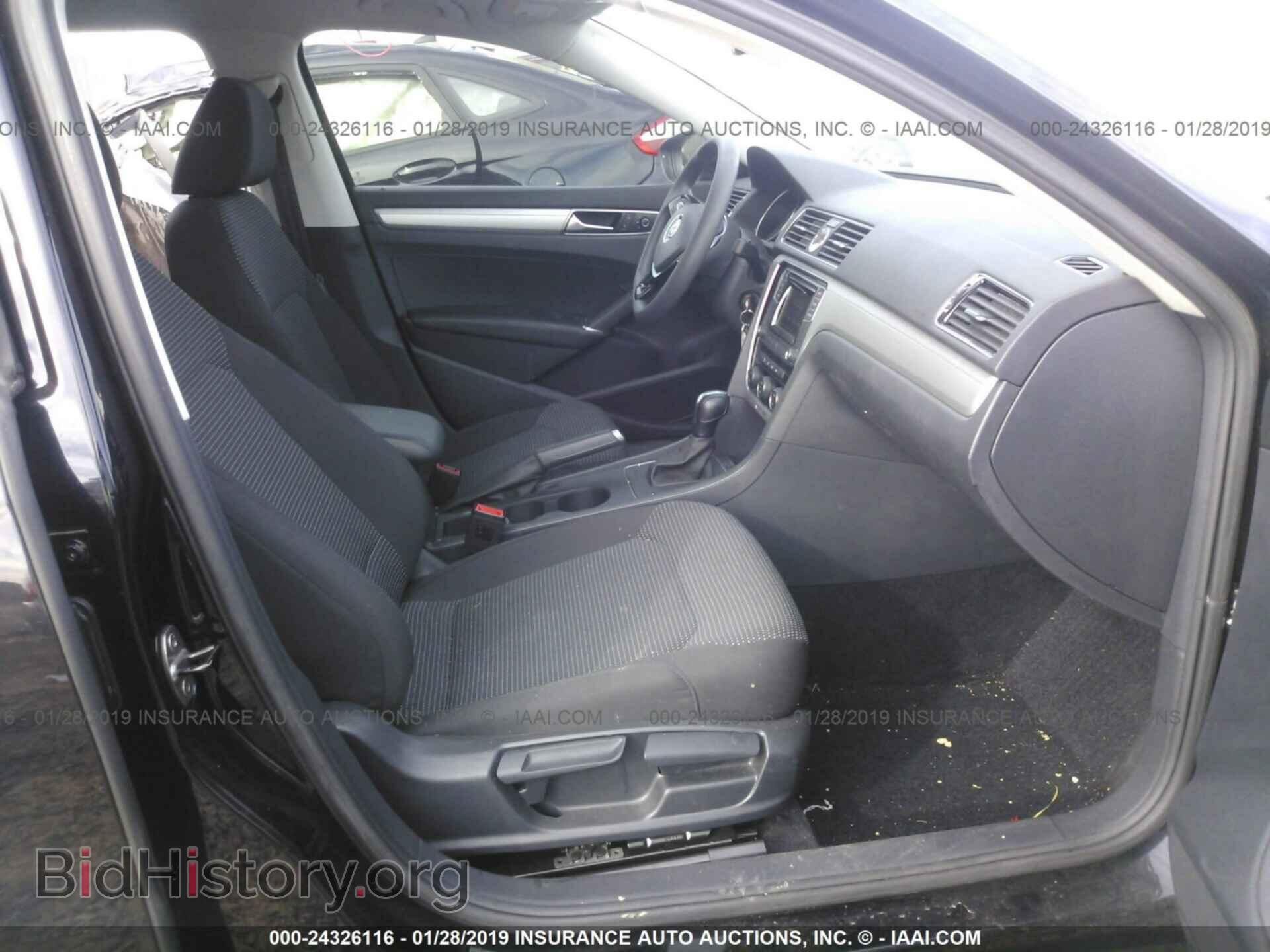2017 VOLKSWAGEN PASSAT - VIN: 1VWAT7A36HC083017 - Фото 5