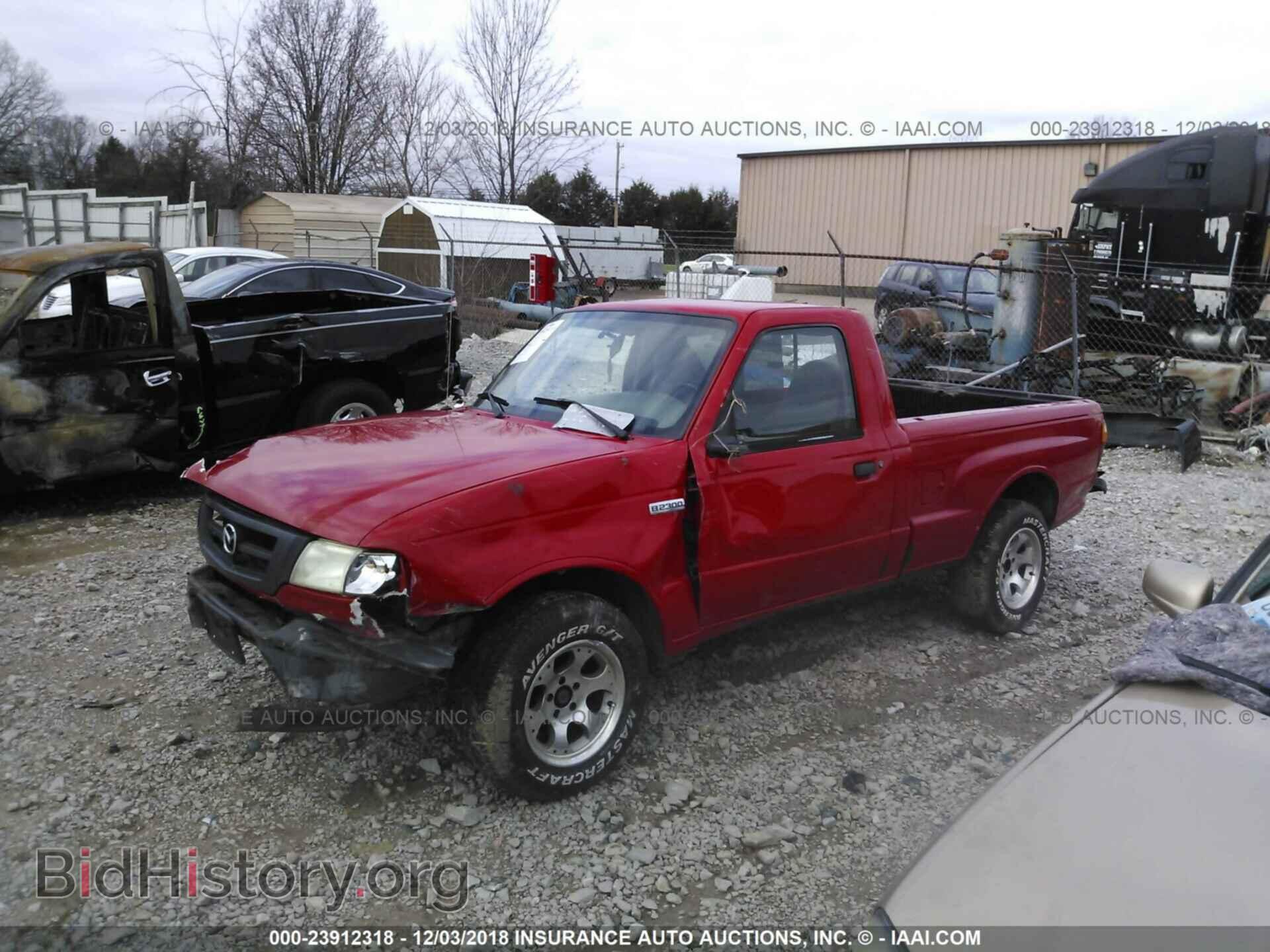2002 MAZDA B2300 - VIN: 4F4YR12D02TM10742 - Photo 2