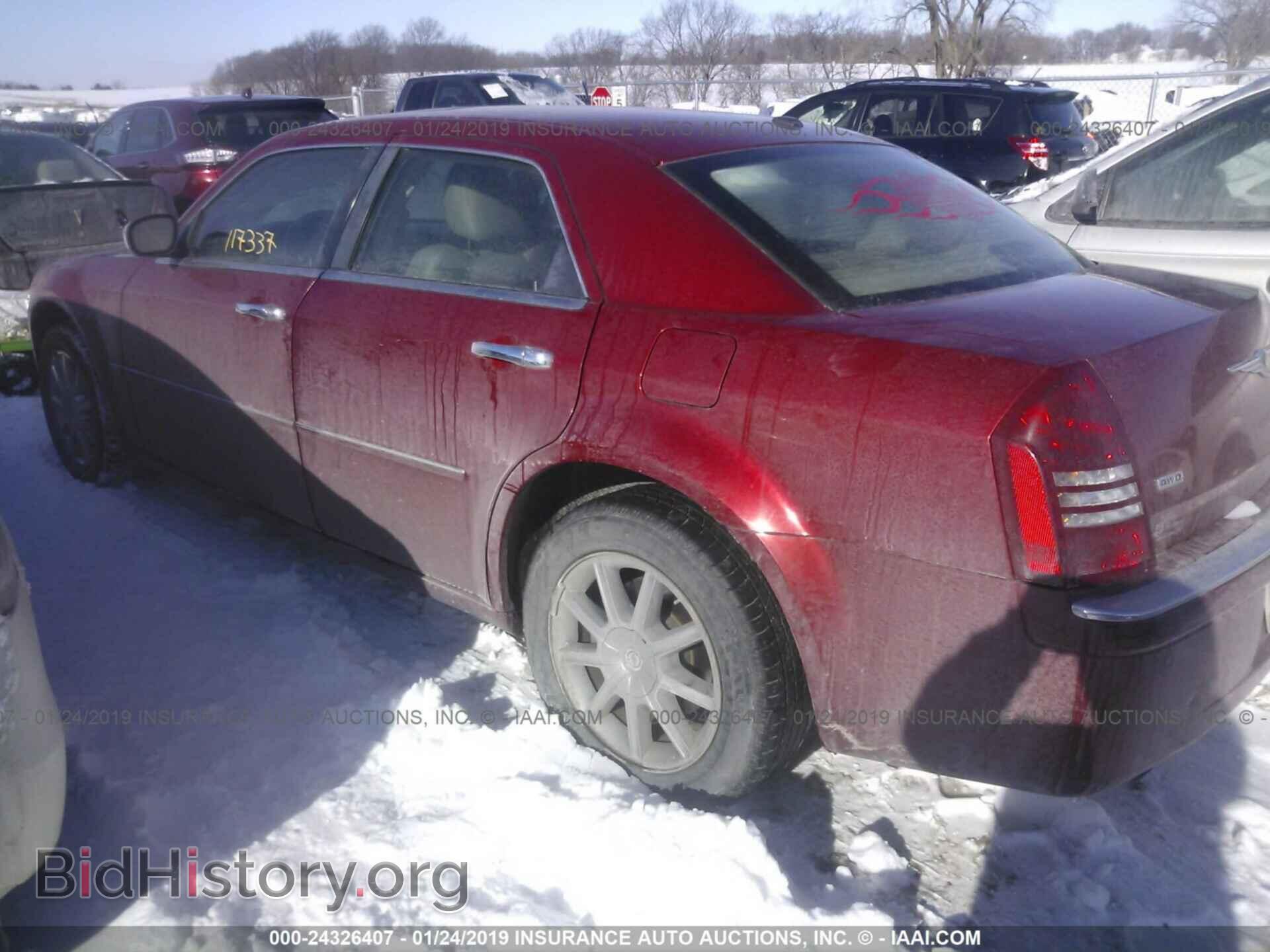 2007 CHRYSLER 300C - VIN: 2C3LK63H97H608038 - Фото 3