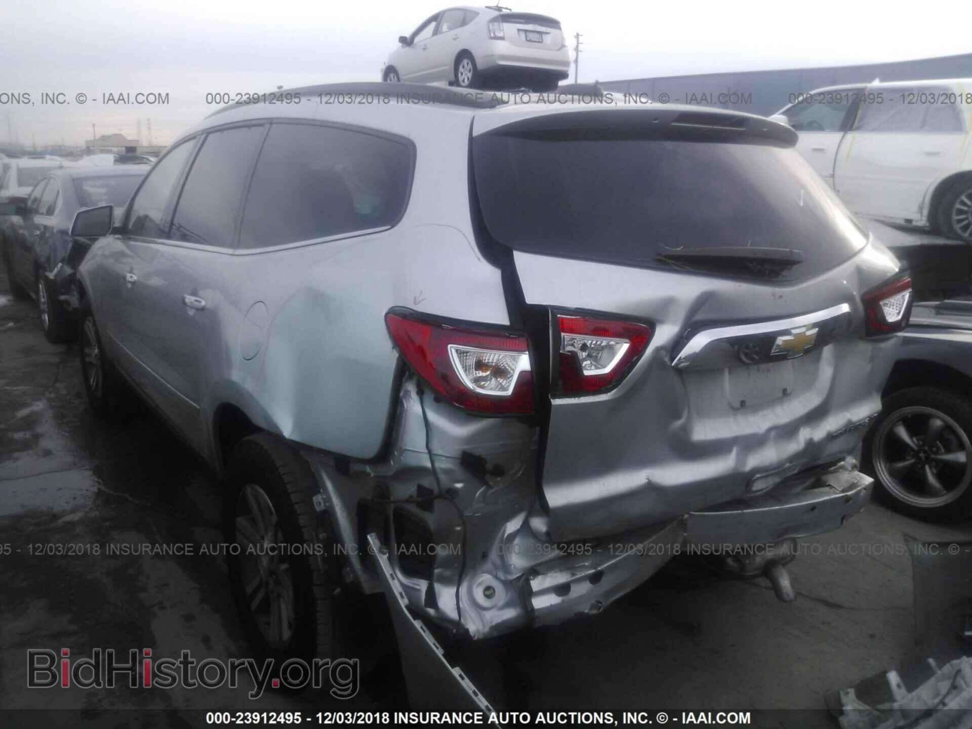 2016 CHEVROLET TRAVERSE - VIN: 1GNKRHKD2GJ291805 - Фото 3