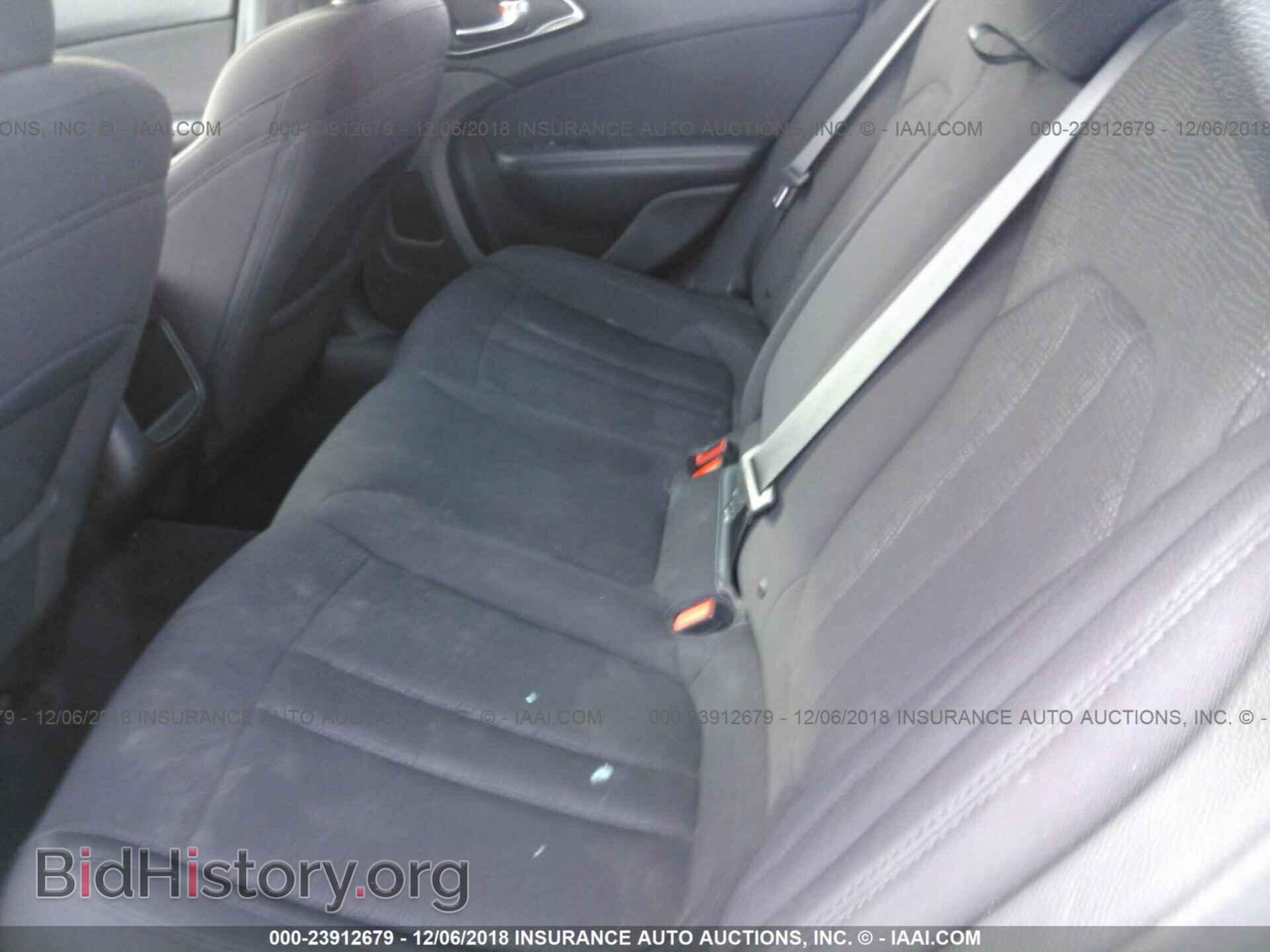2015 CHRYSLER 200 - VIN: 1C3CCCAB2FN587498 - Photo 8