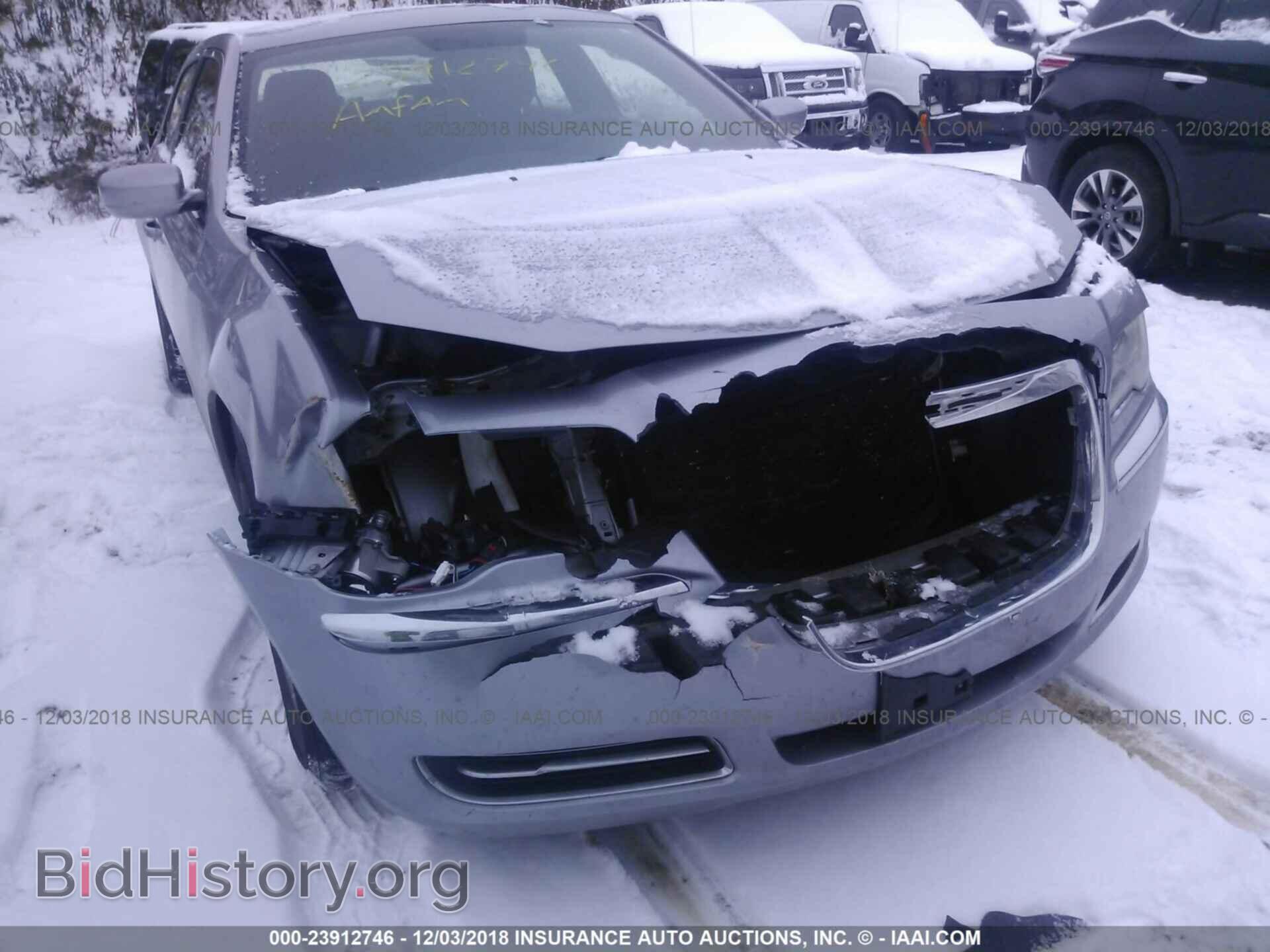 2011 CHRYSLER 300 - VIN: 2C3CA4CG3BH568076 - Фото 6